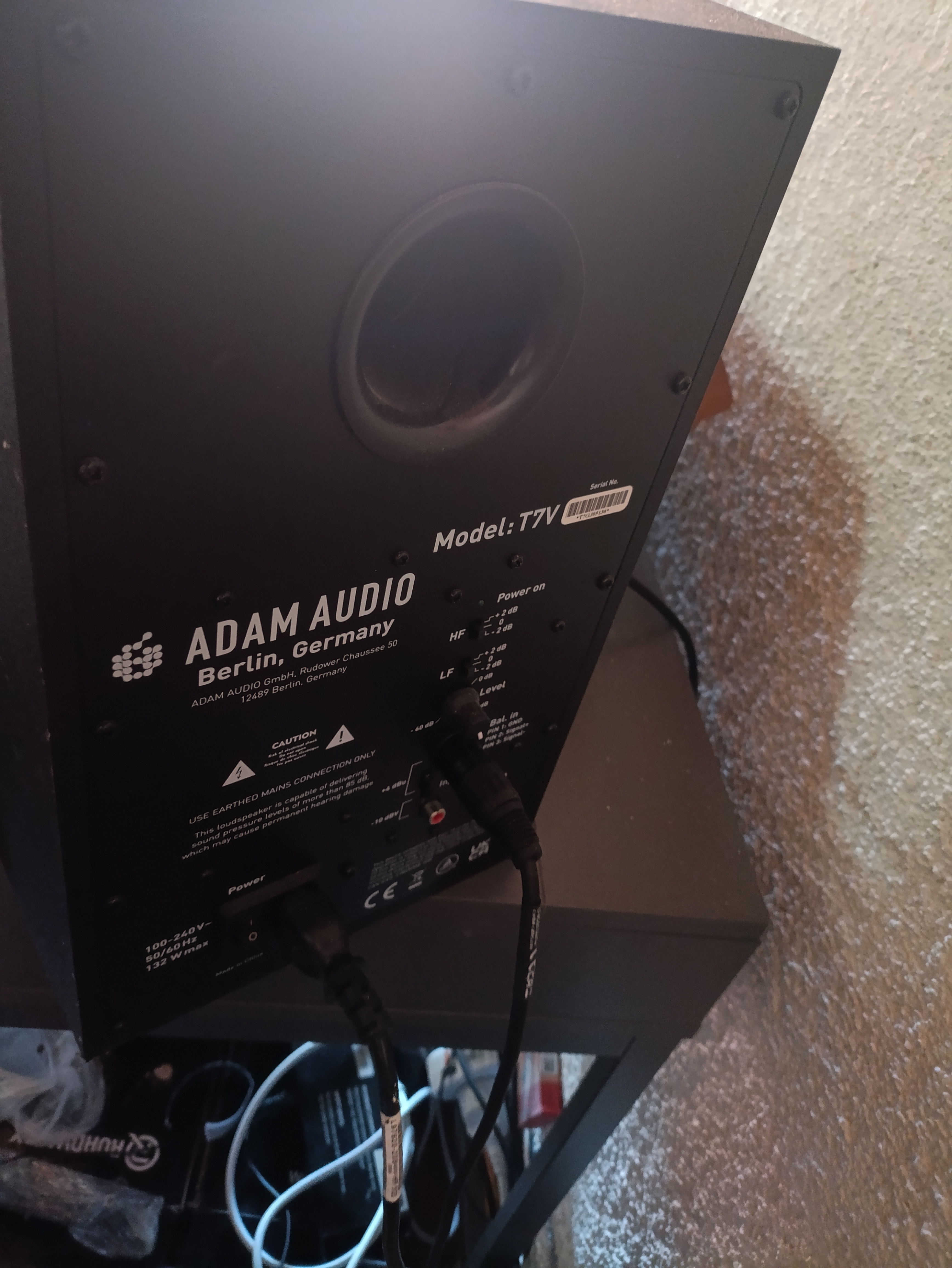 ADAM Audio T7V (40400)