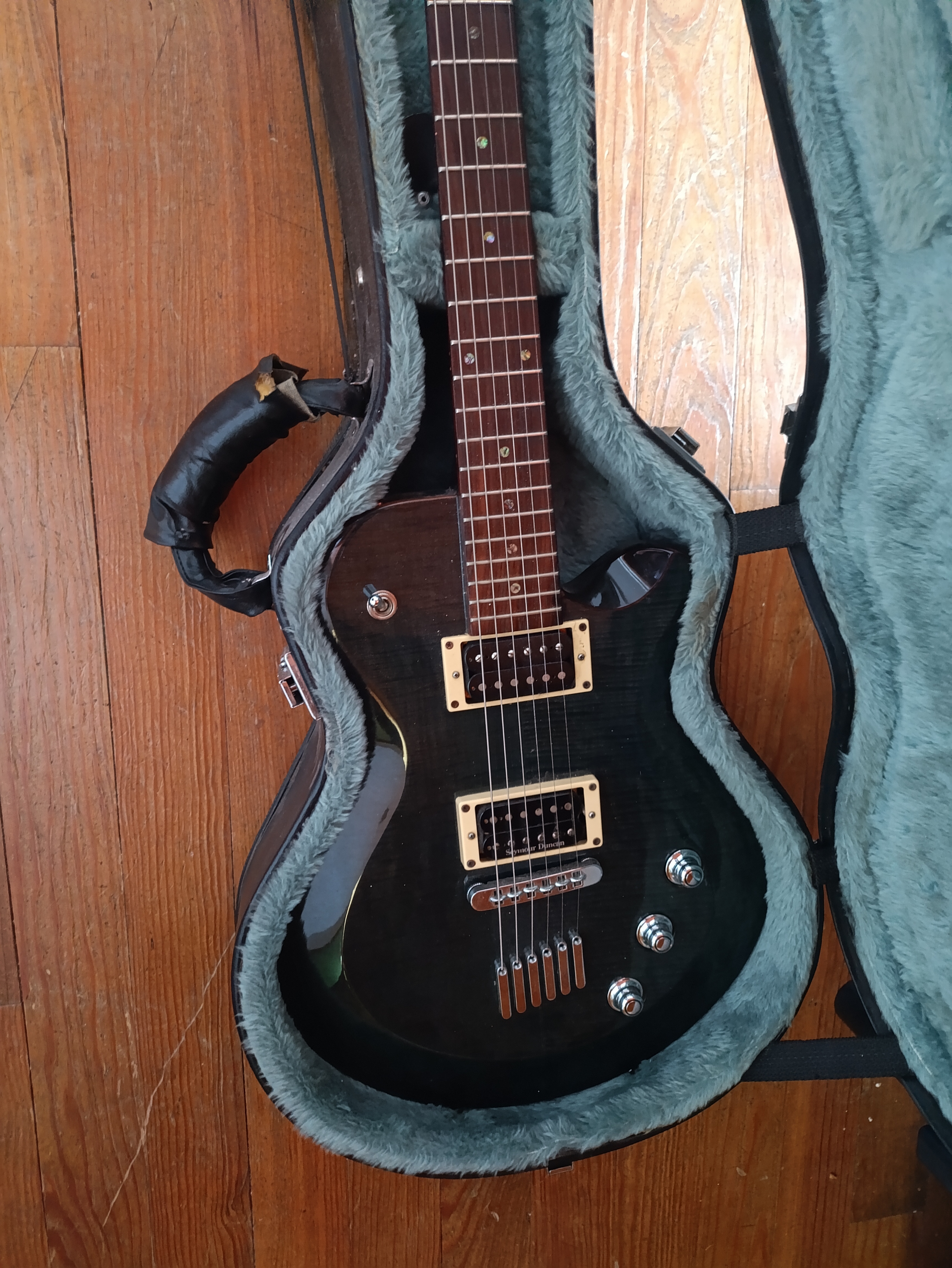 Yamaha AES620 (601)
