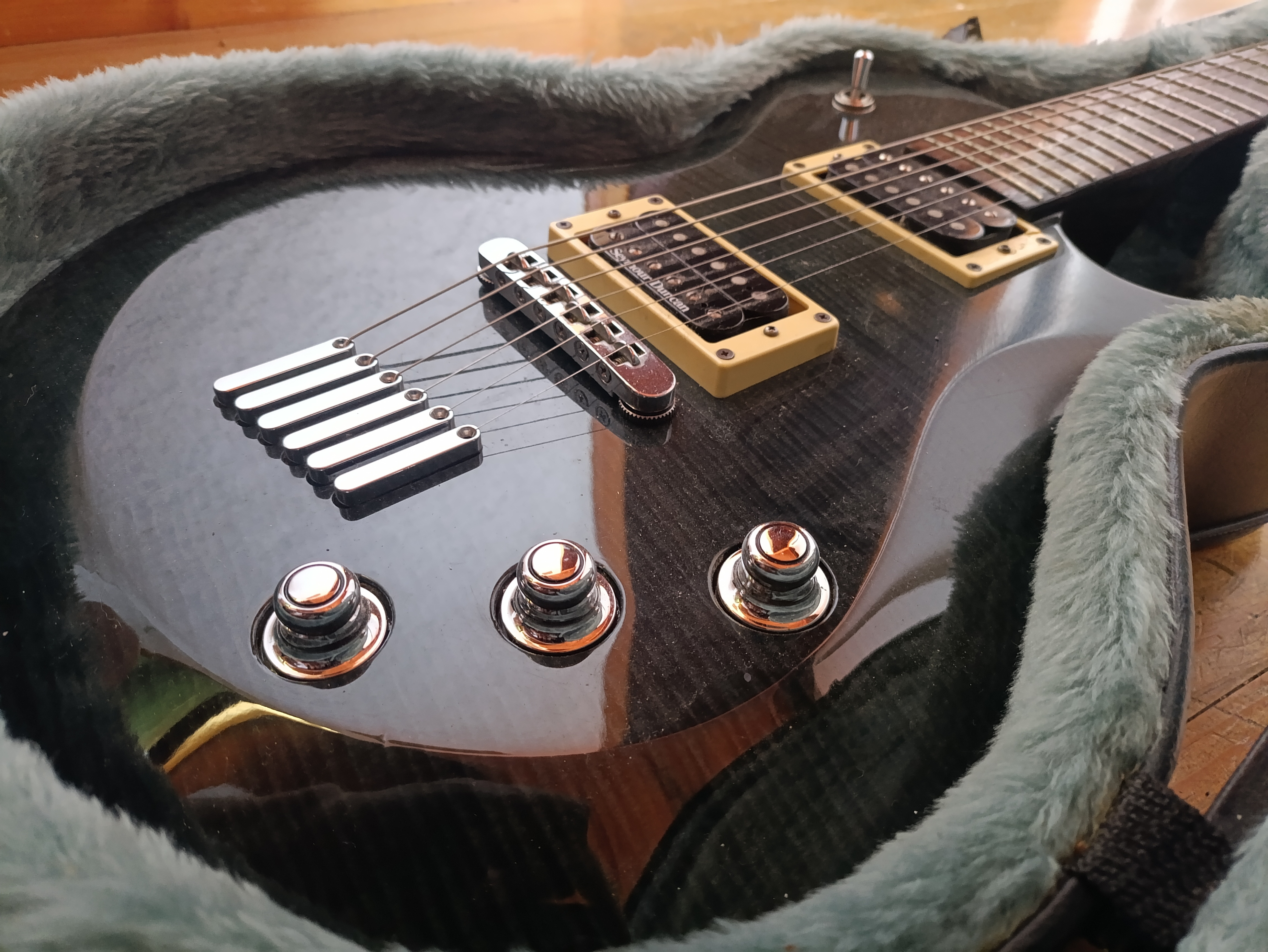 Yamaha AES620 (4389)