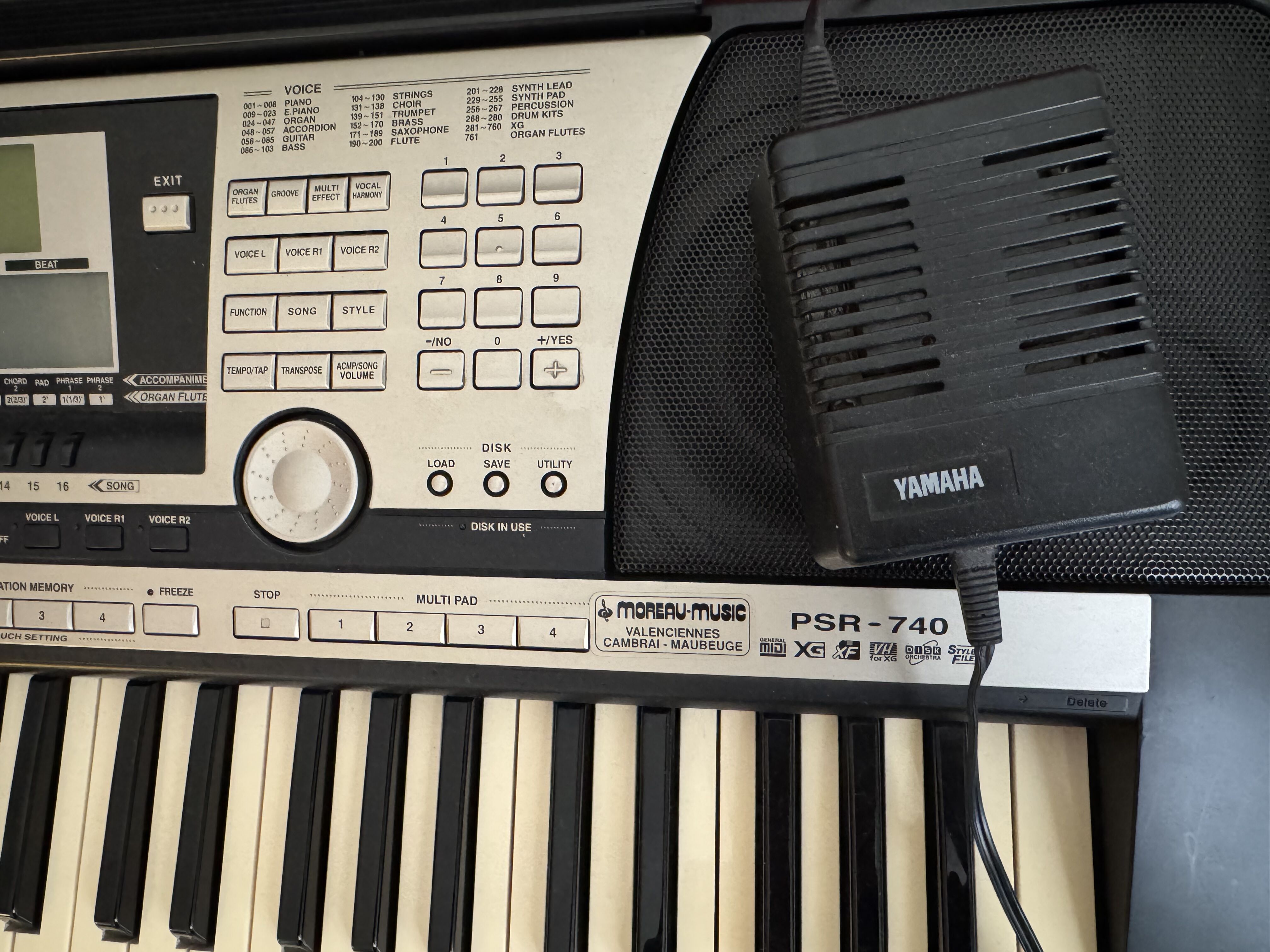 Yamaha PSR-740 (36498)