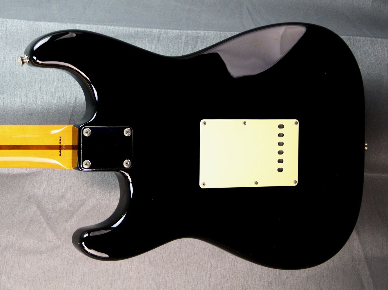 fender-stratocaster-st-5141089