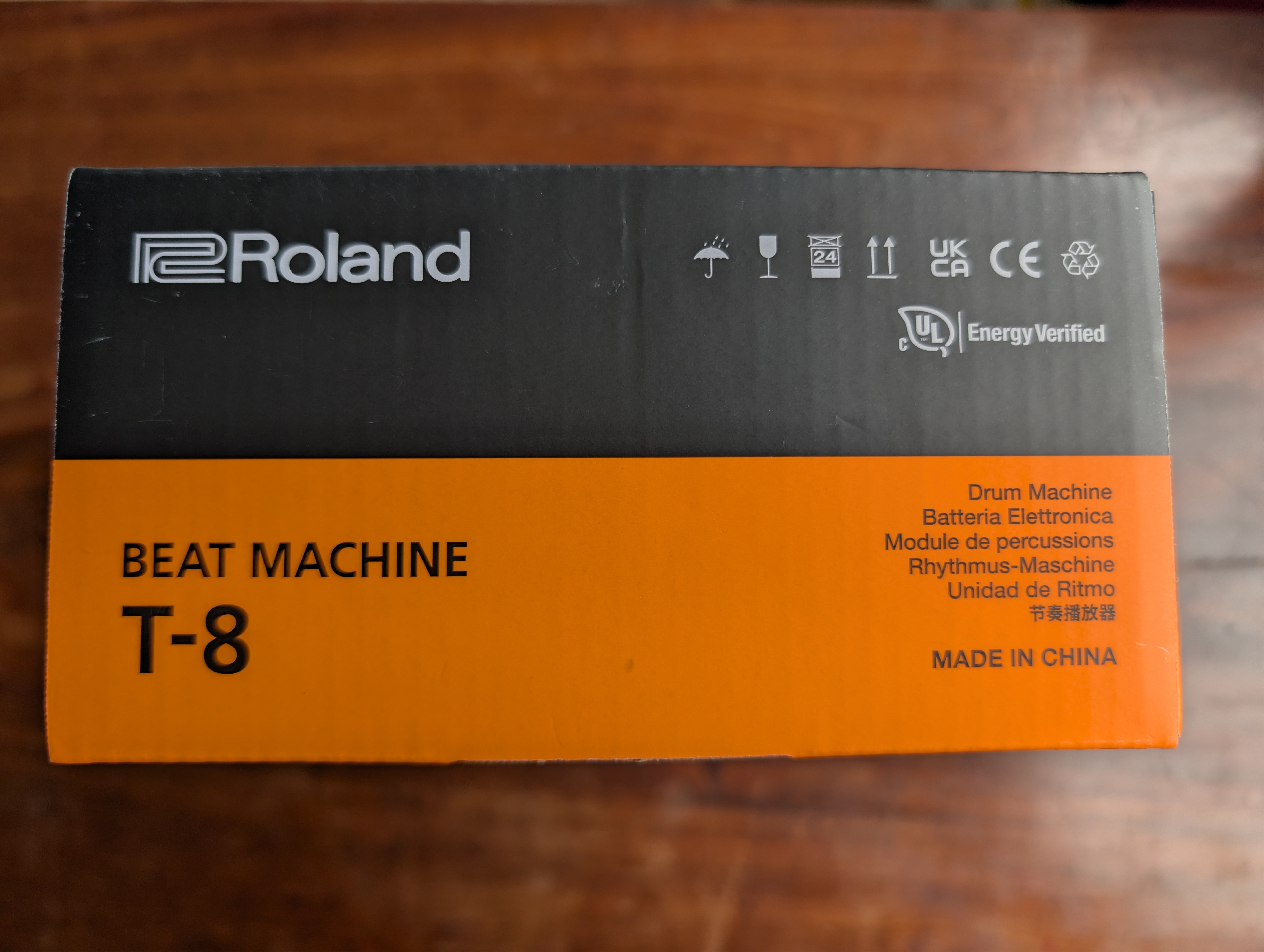 Roland T-8 (27880)