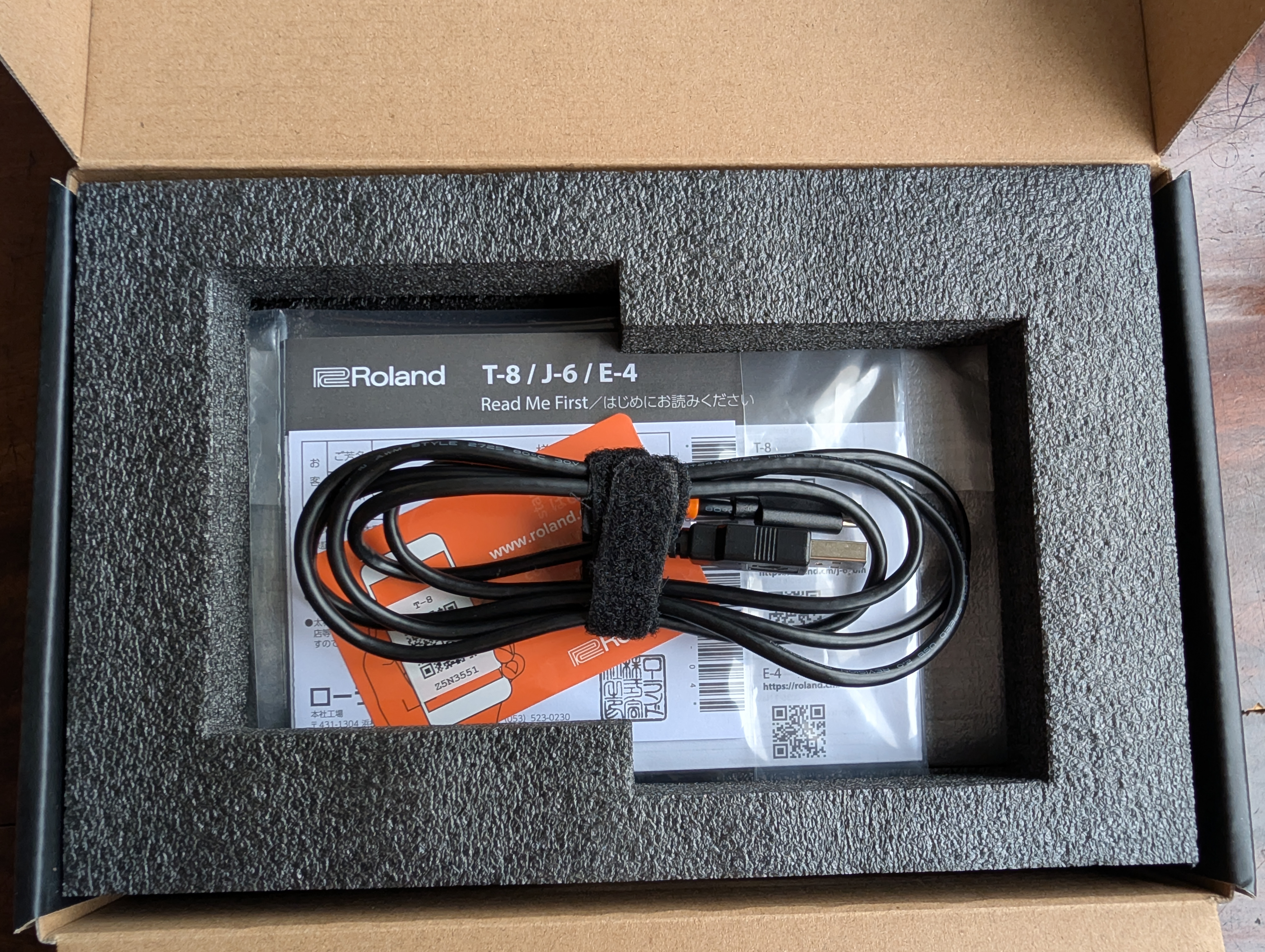 Roland T-8 (90408)