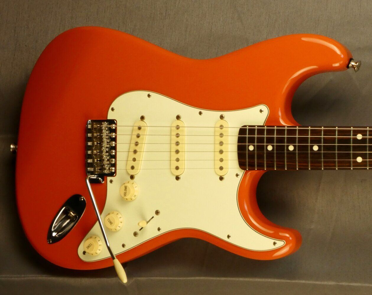 fender-stratocaster-st-5463939