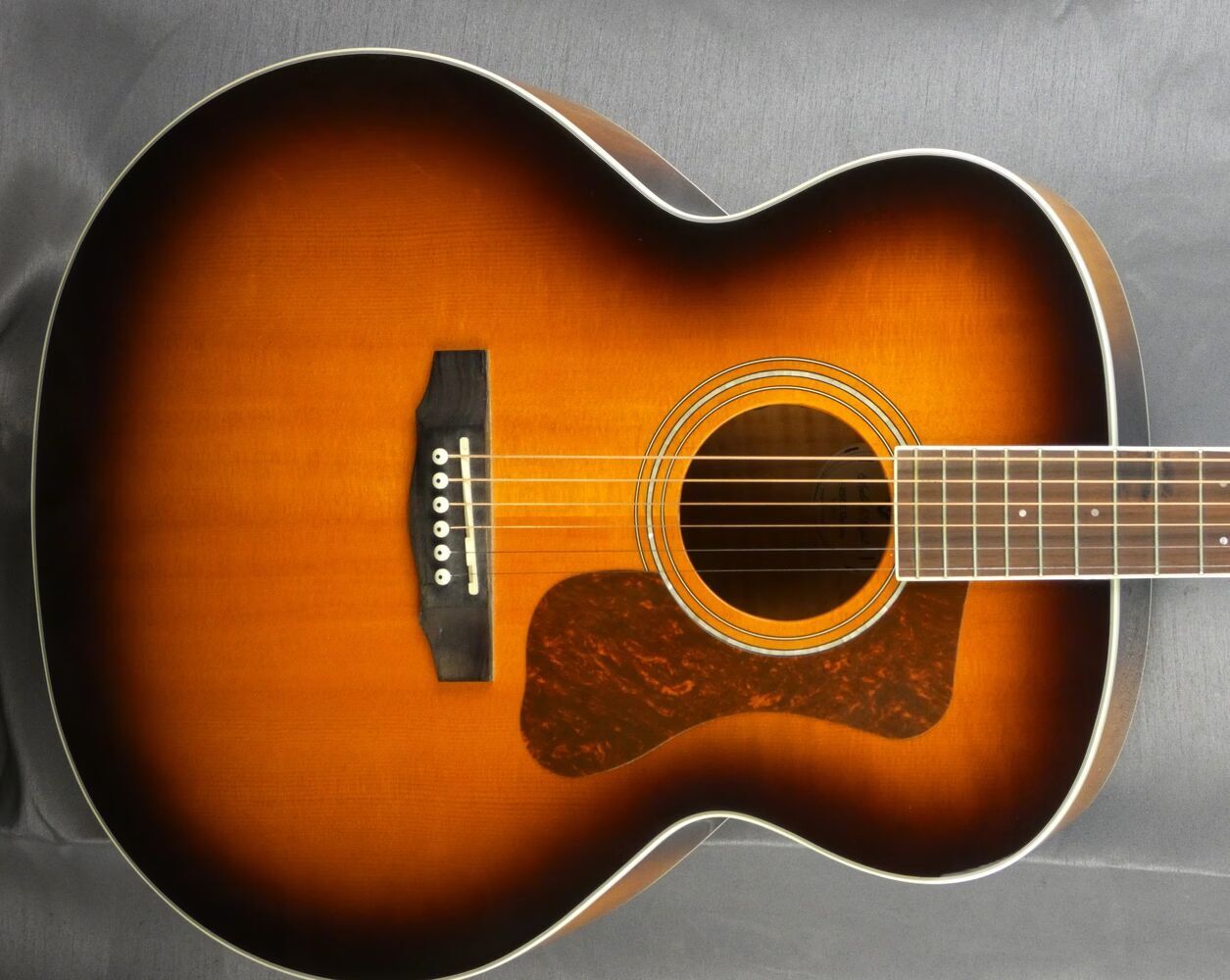 guild-jumbo-f250e-5336054