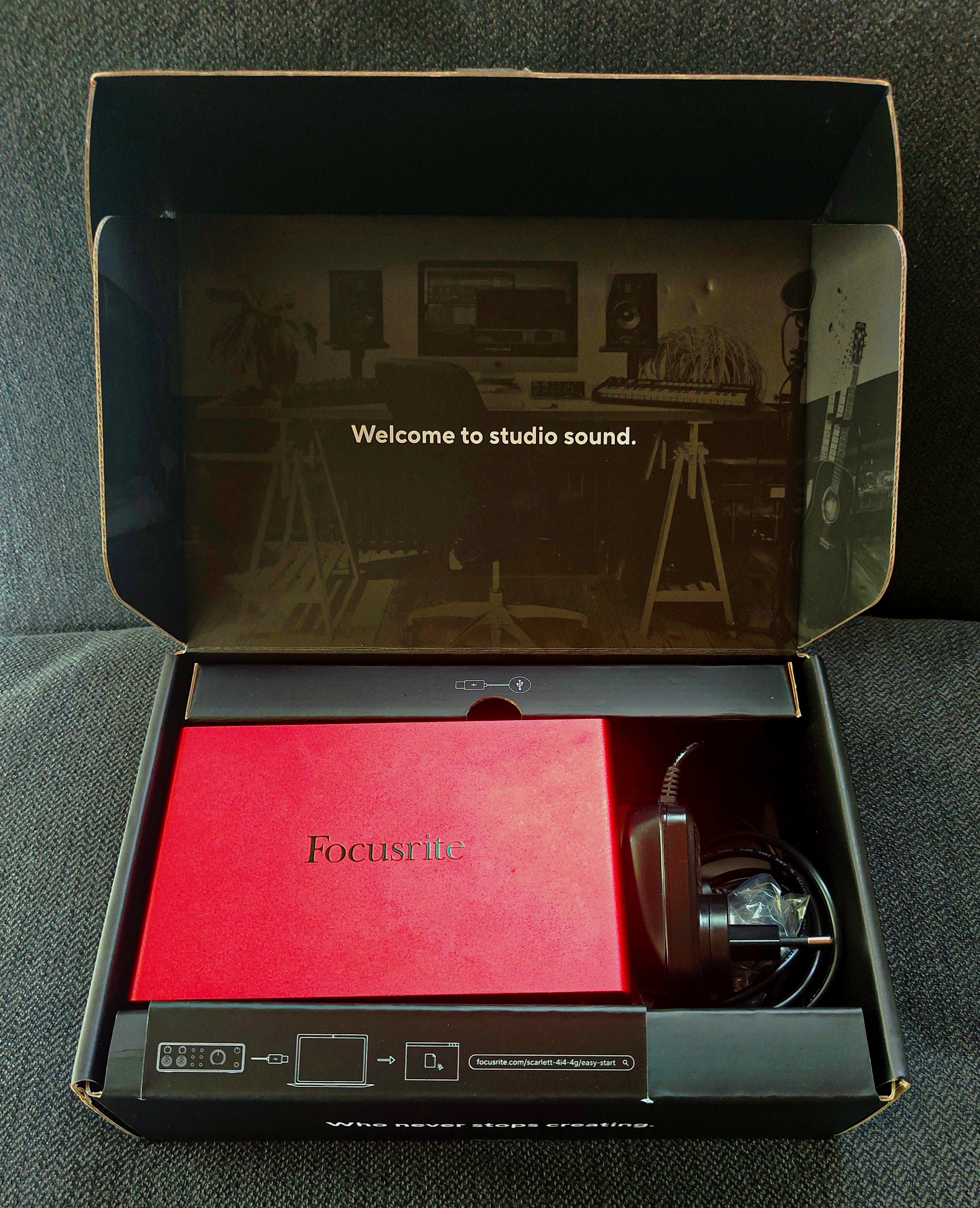 Interface Carte Son Focusrite Scarlett 4i4 G4