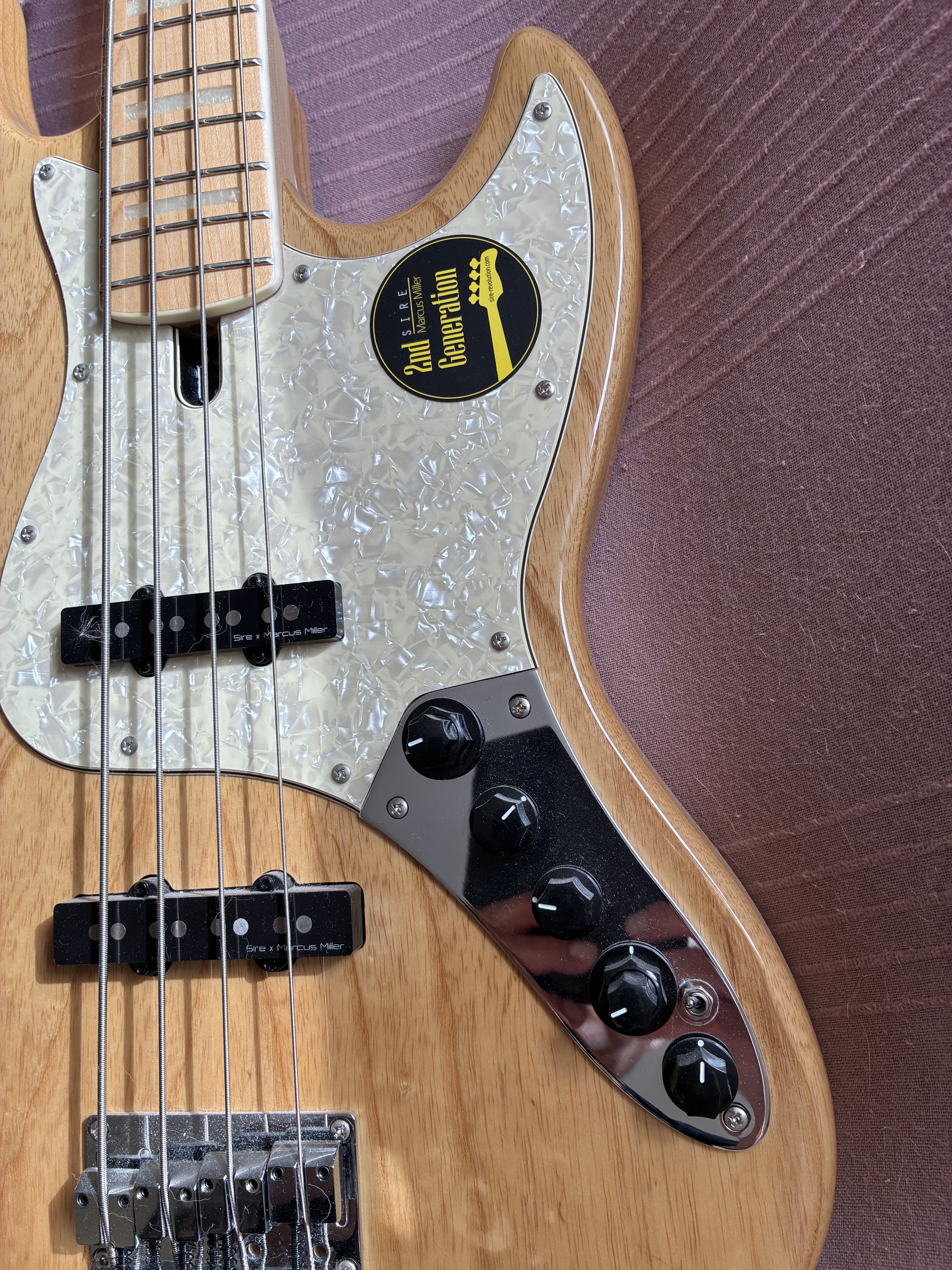 Sire Marcus Miller V7 Vintage 2nd Generation Ash 4ST (84444)