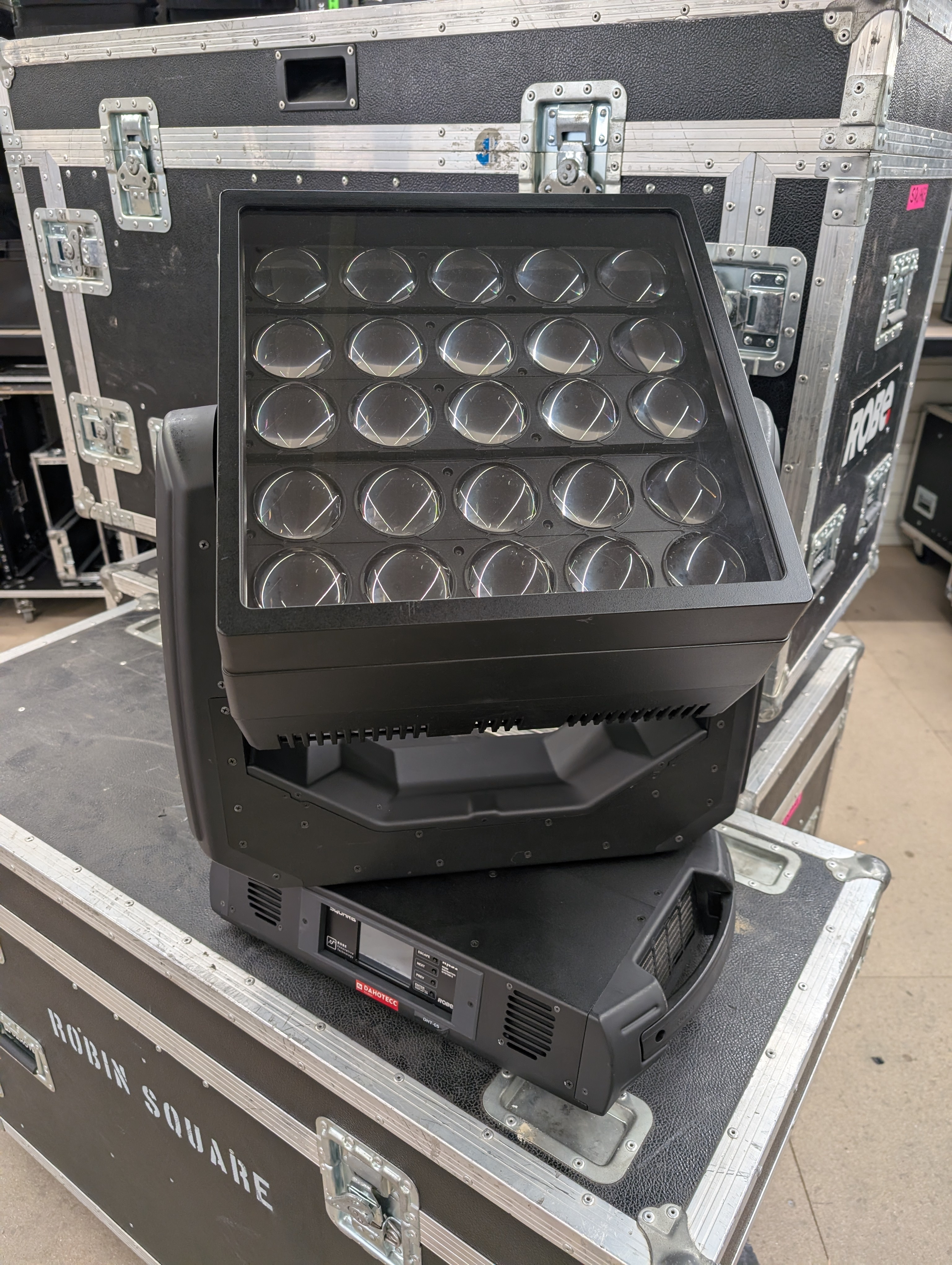 Vends lot de 6 x ROBE Lighting Square