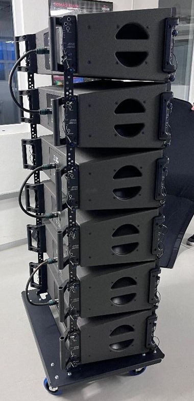 Système L-Acoustics Kara II – Occasion avec housses et flight case – À vendre
