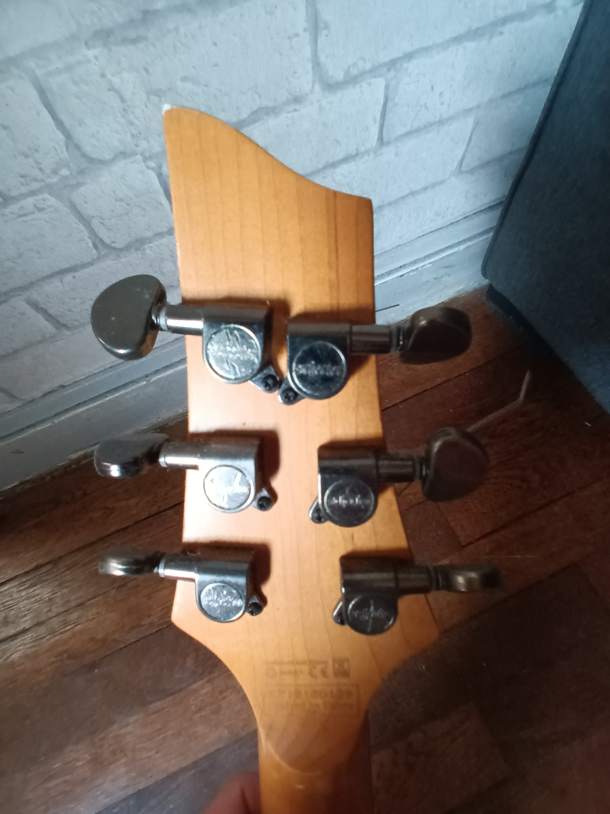 GUITARE 4
