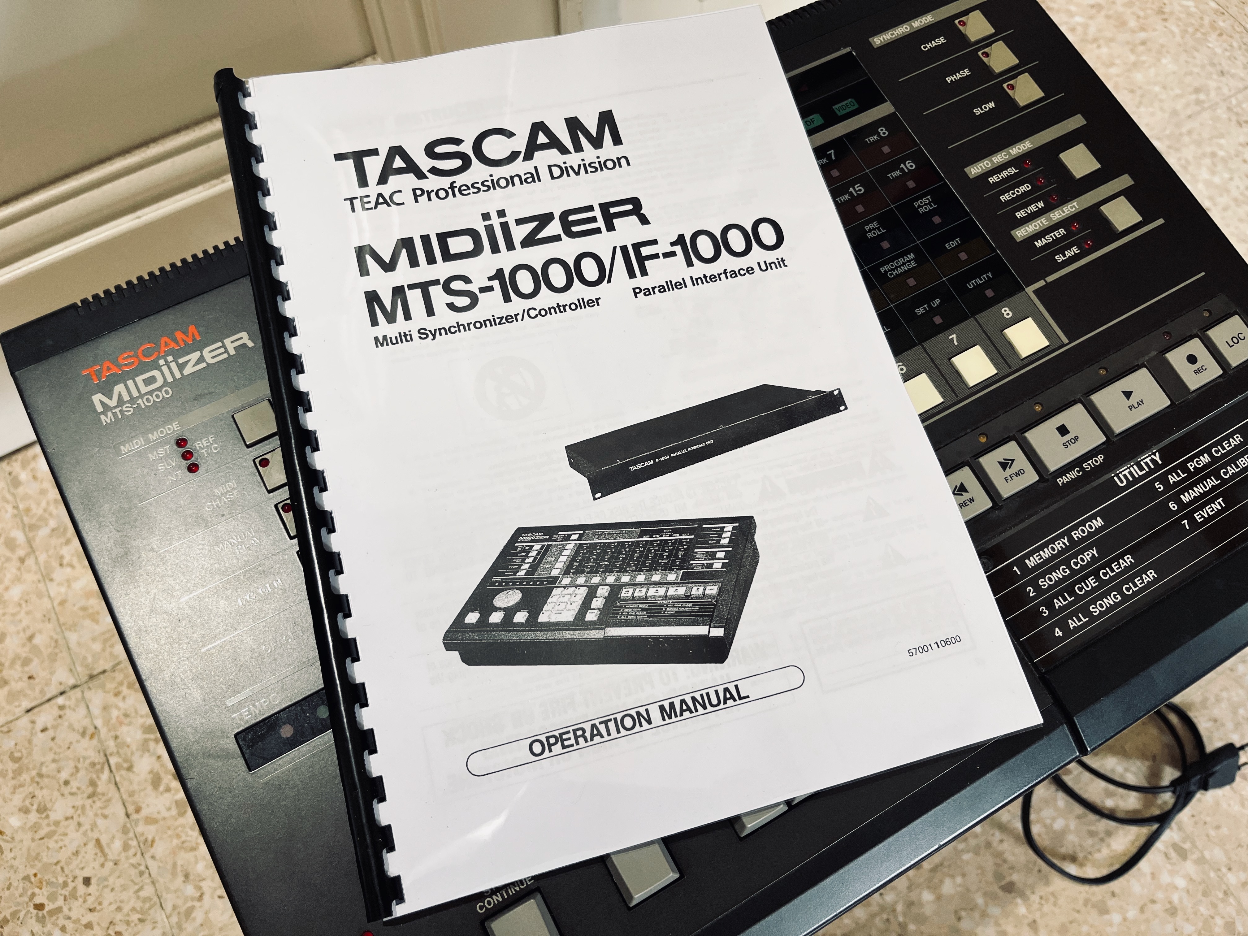 Tascam - 4