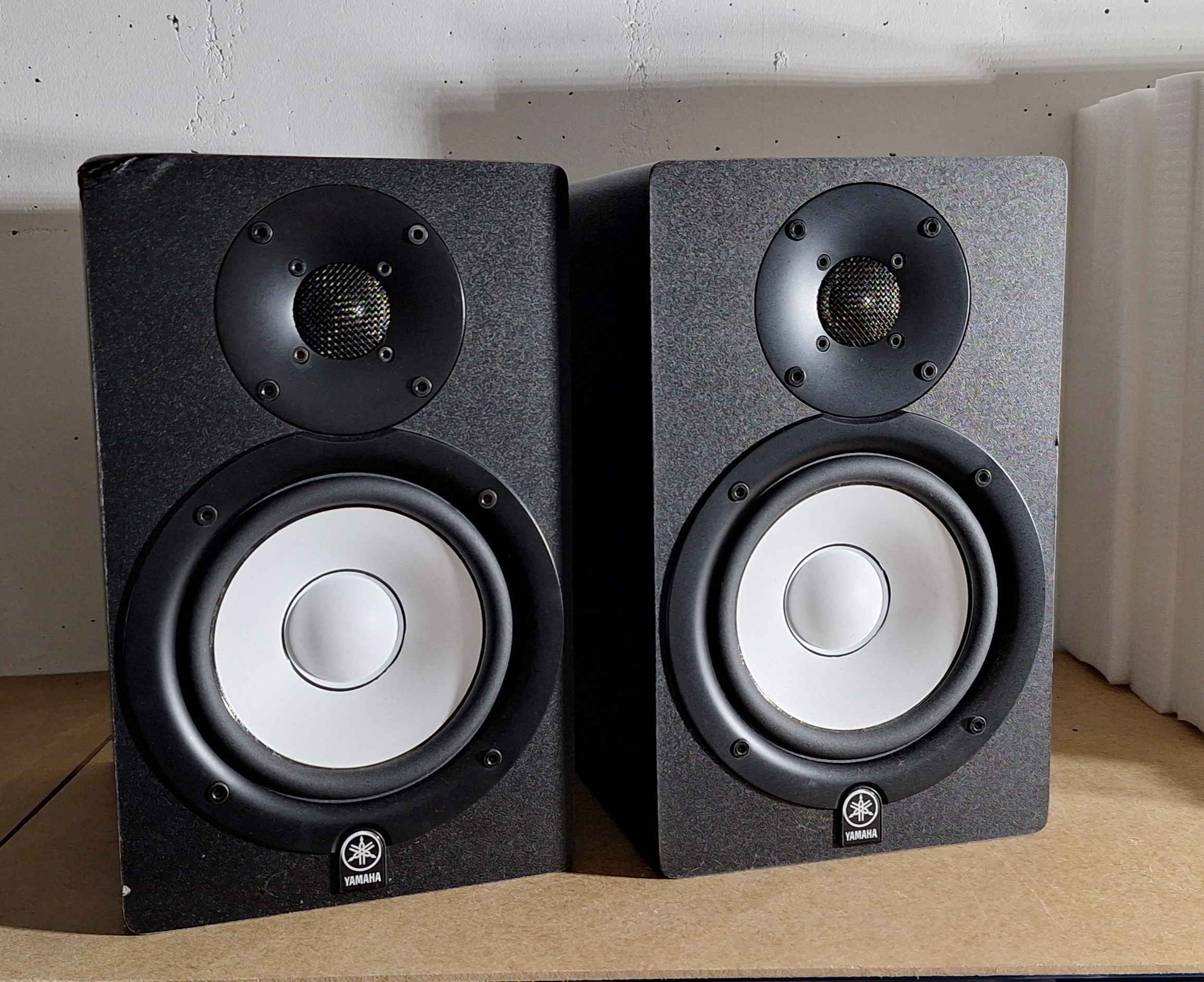 Vends Yamaha HS50M (la paire) - enceintes de monitoring