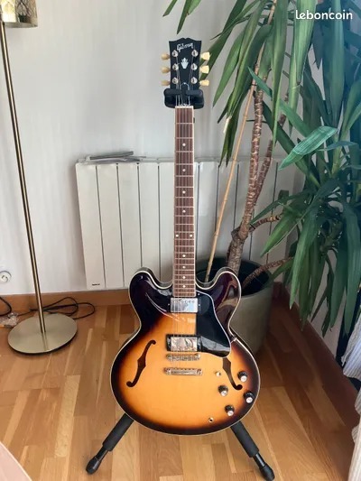 ES-335 GIBSON Vintage Burst