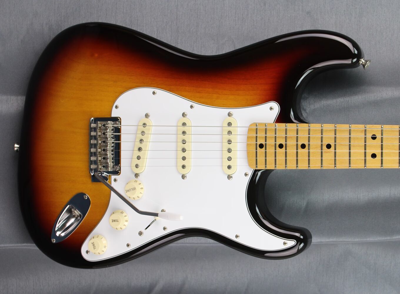 fender-stratocaster-st-4411647