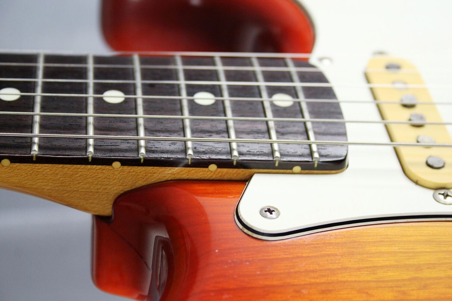 fender-stratocaster-st62-5140562
