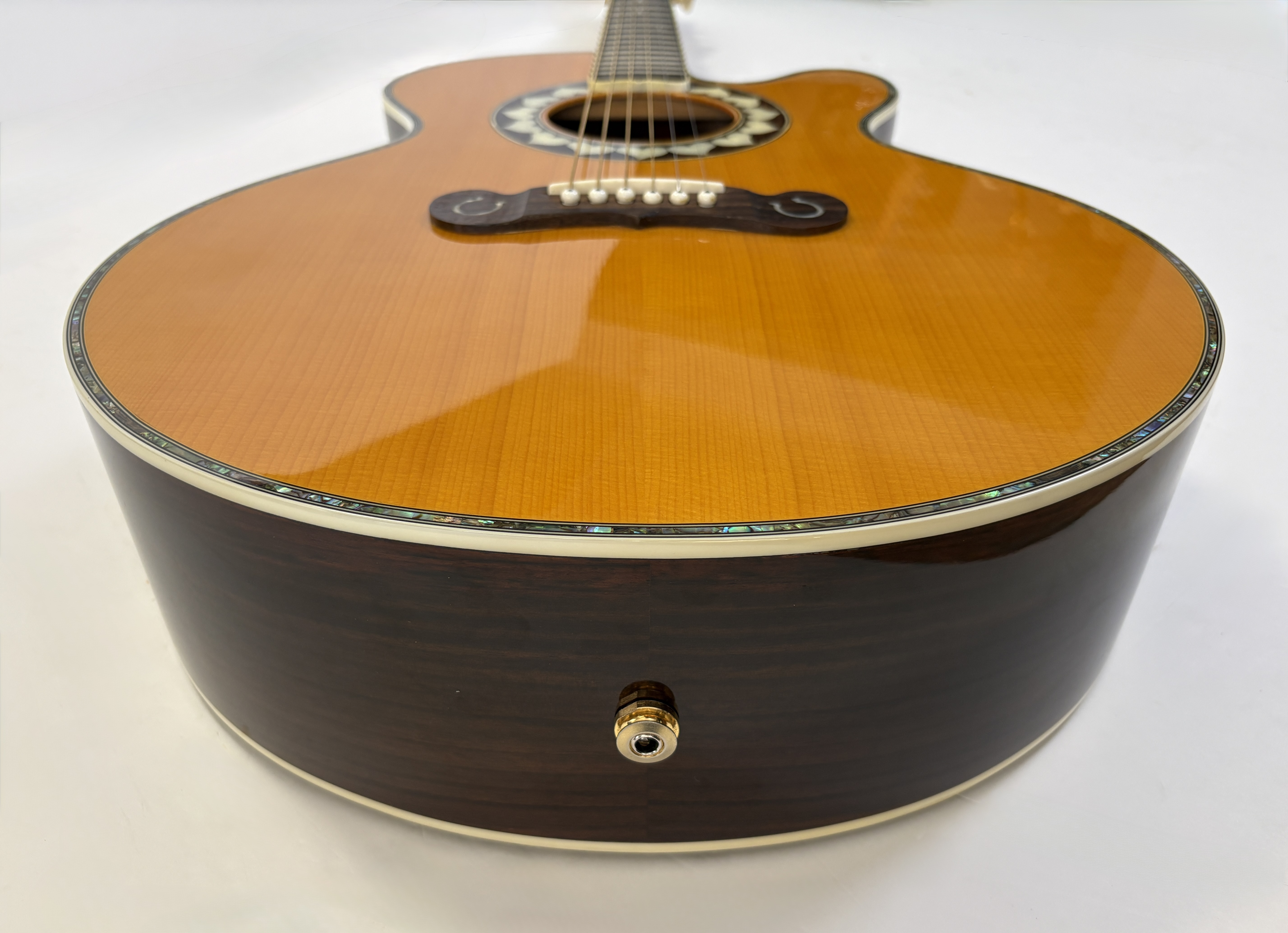 Epiphone Joan Sebastian Triunfadora (56788)