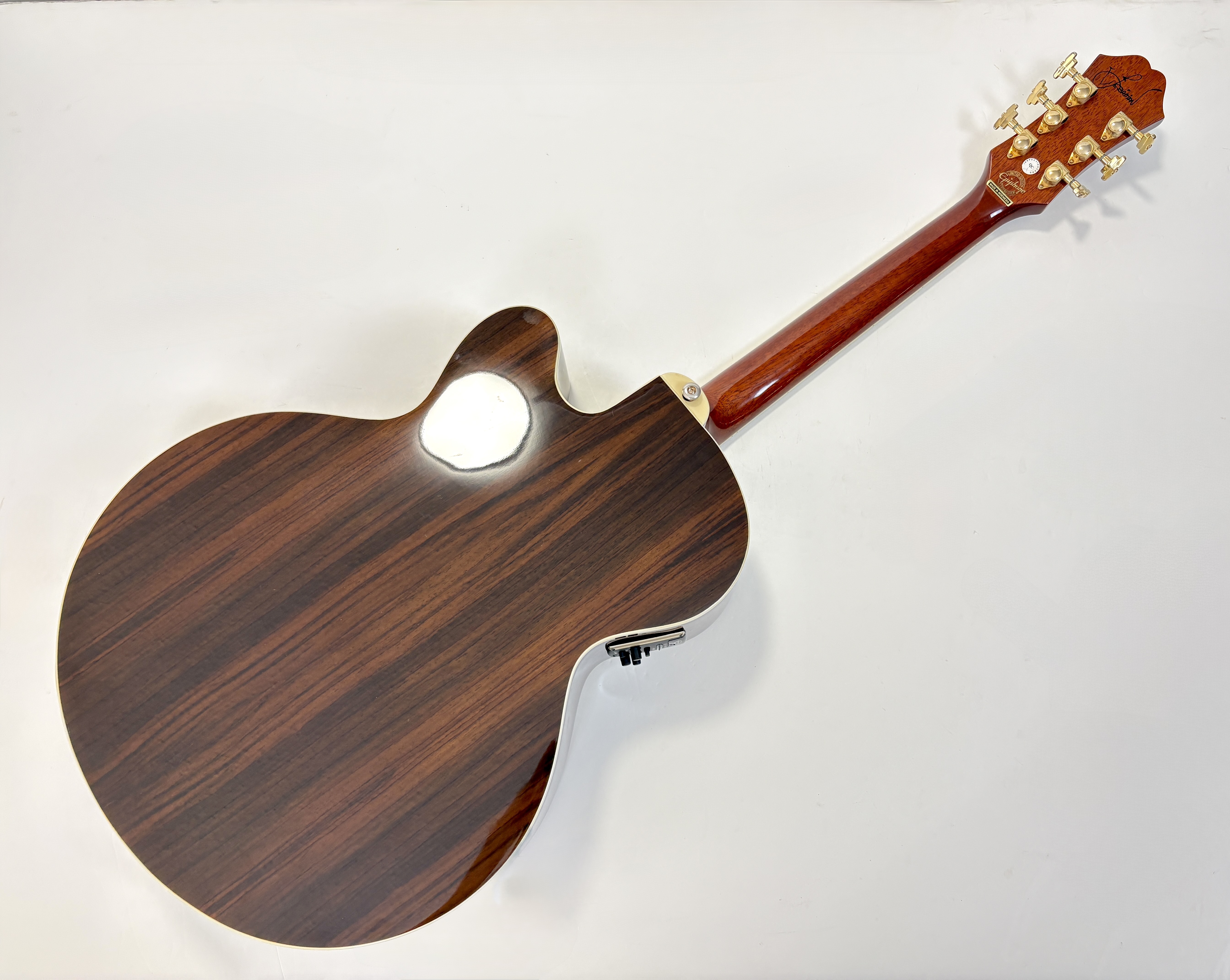 Epiphone Joan Sebastian Triunfadora (7943)