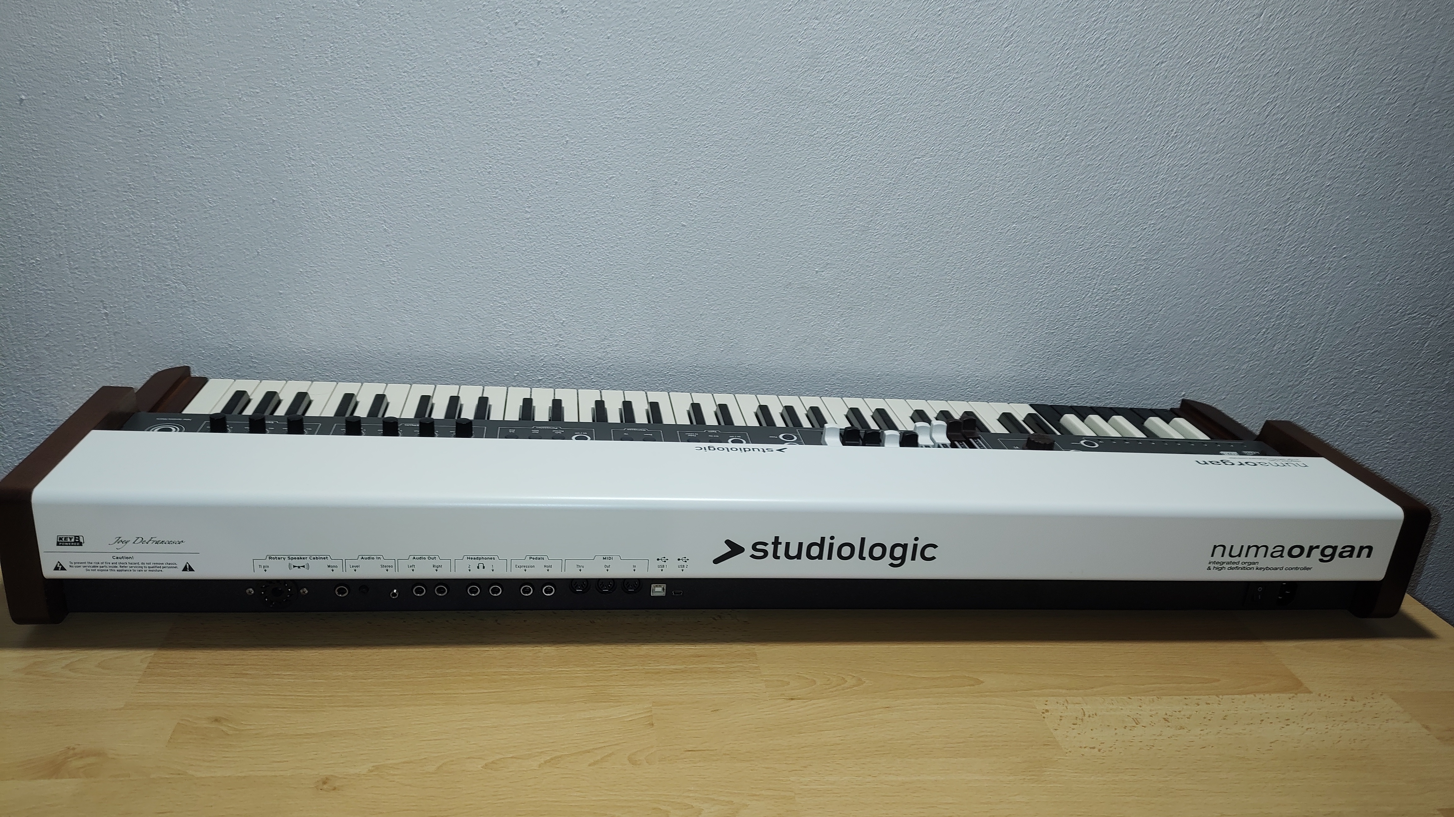 Numa Organ 4