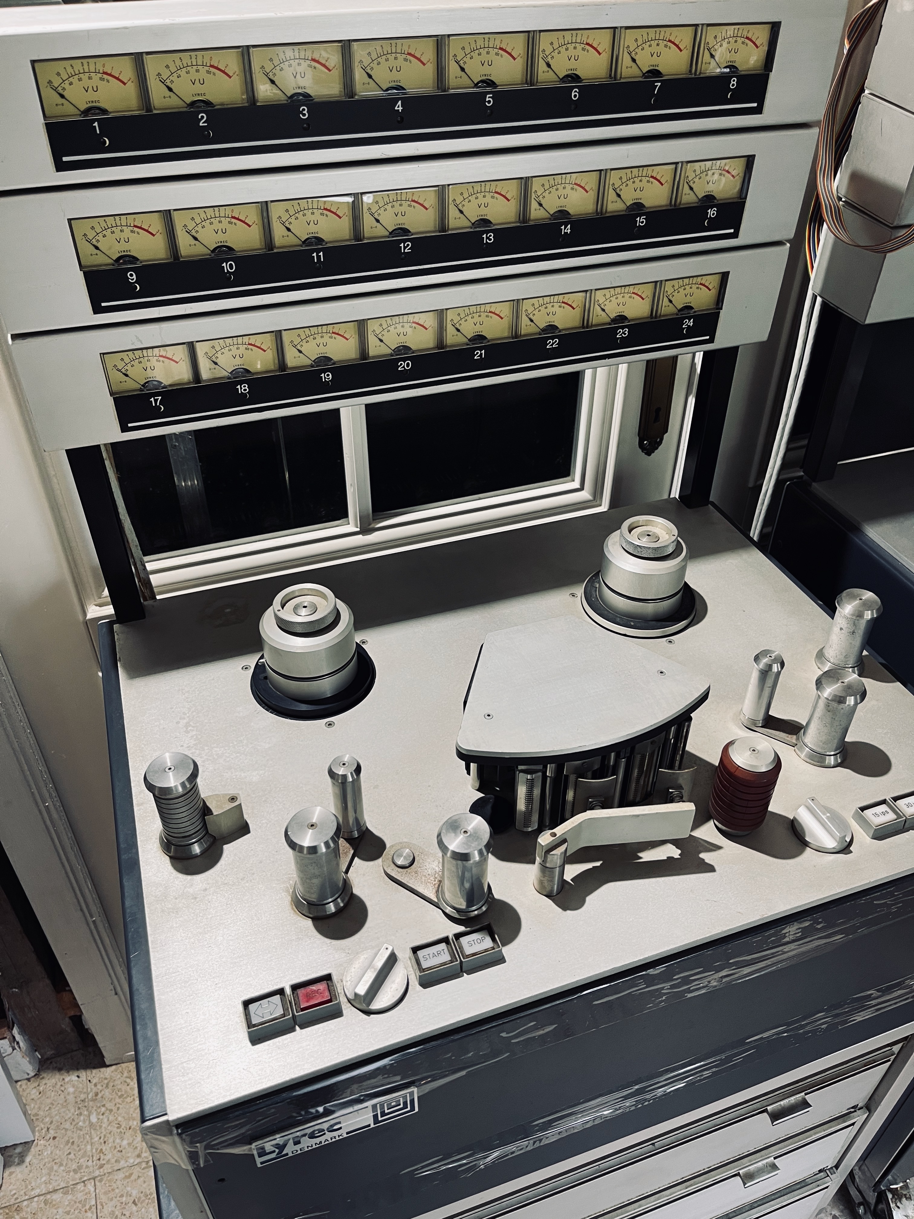 Lyrec - 7