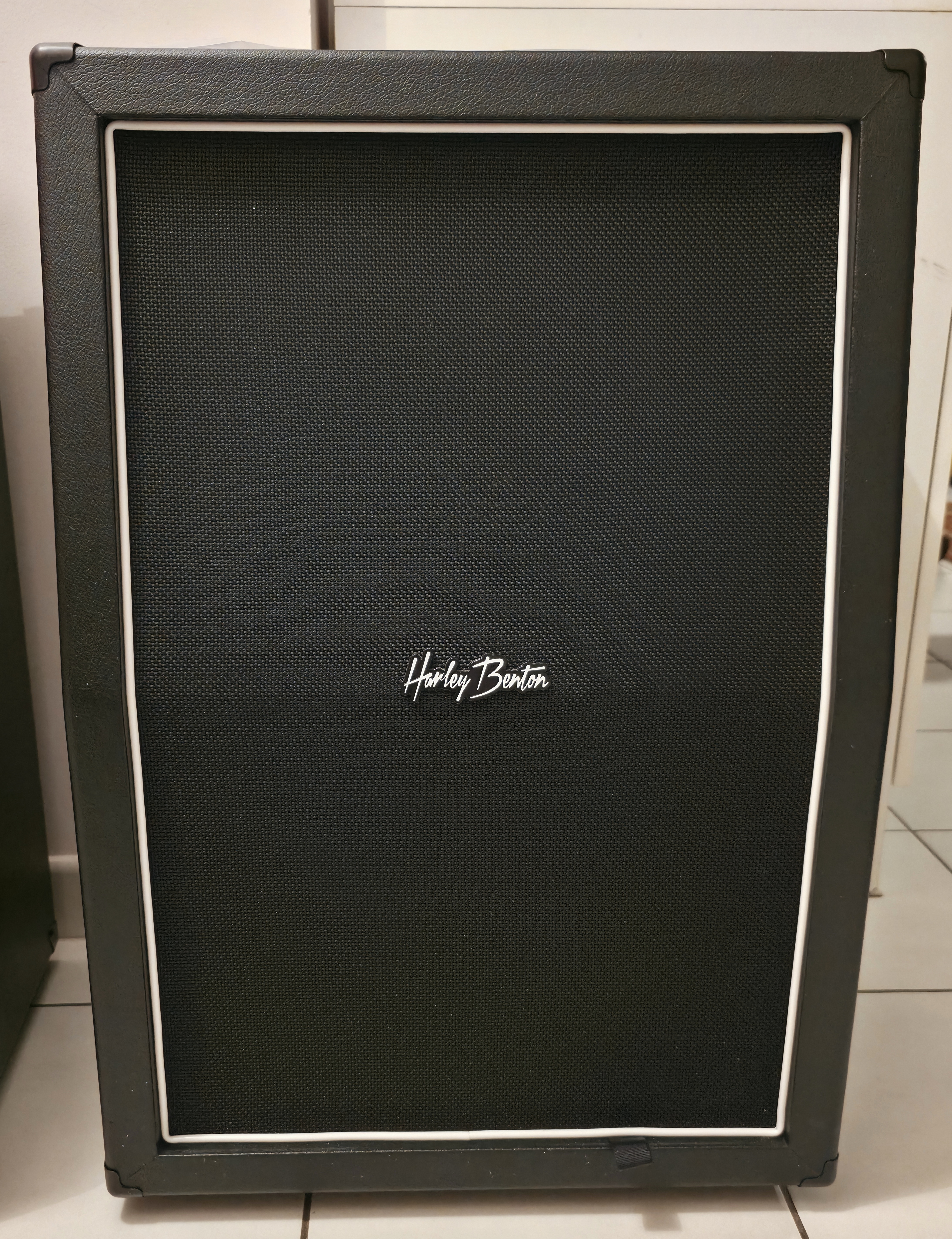 Harley Benton G212Plus Vertical 2xCelestion G12H-150 Redback 16 Ohms
