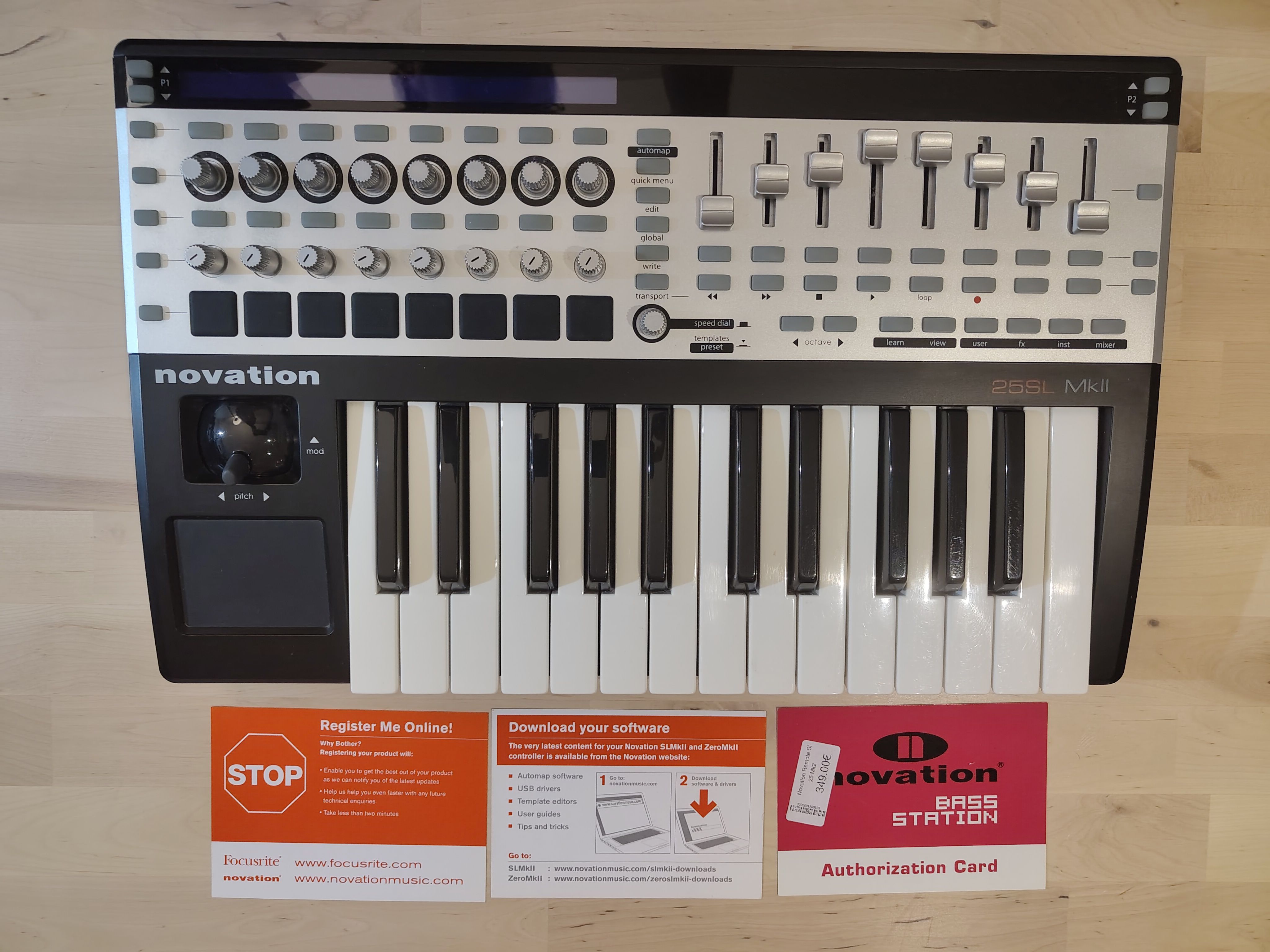 Novation Remote 25 SL MkII