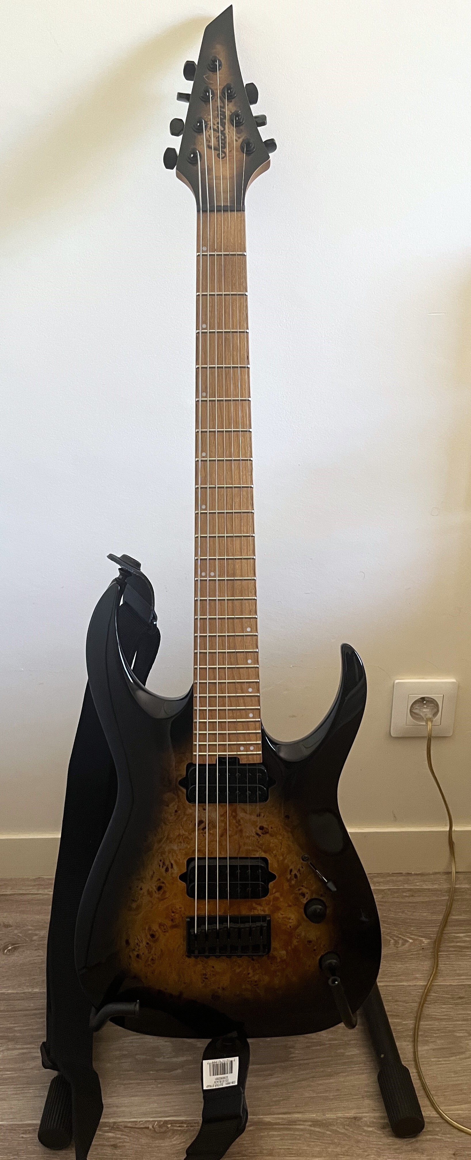 Vends jackson pro signature misha mansoor juggernaut HT7P