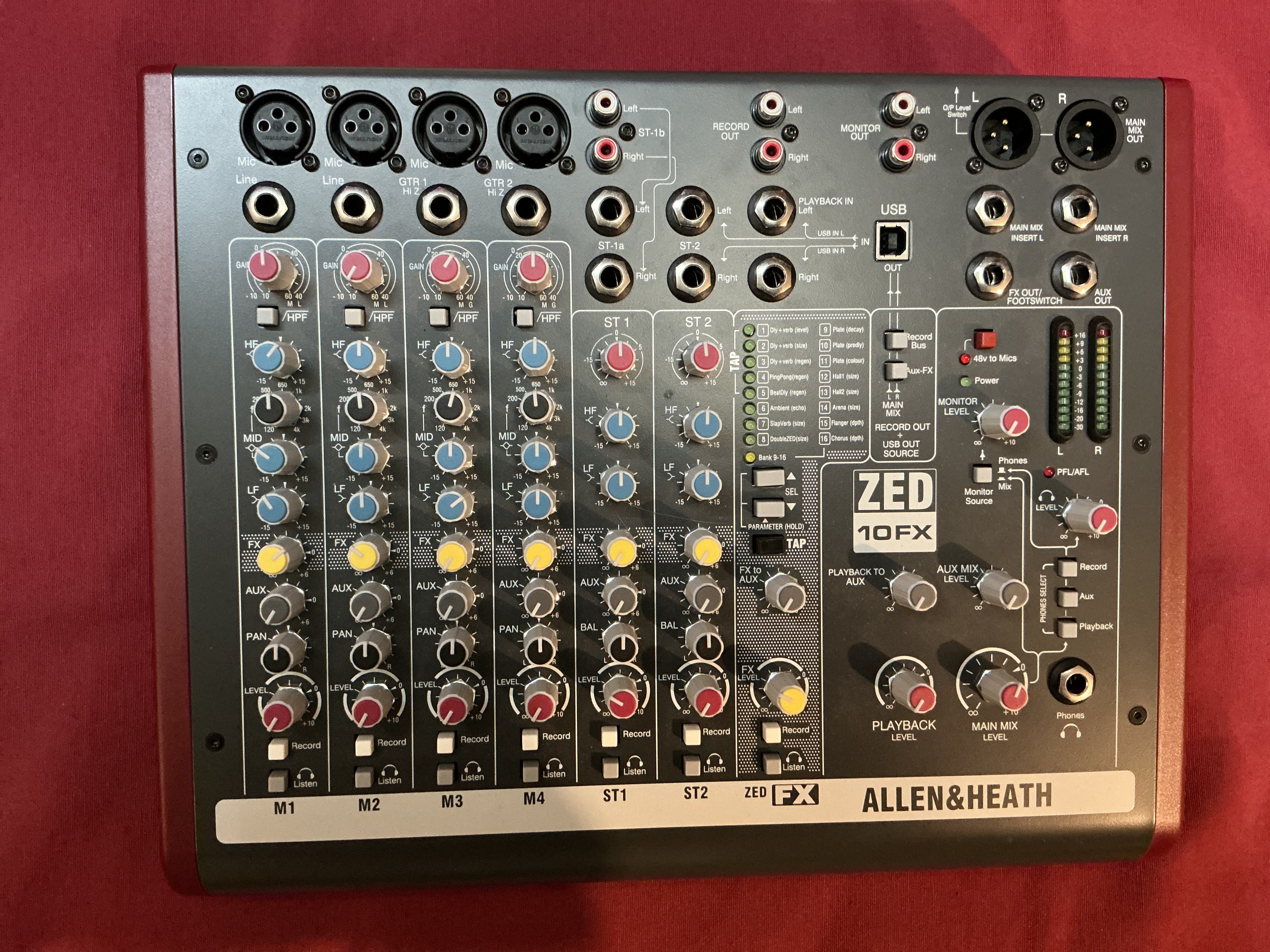 Allen & Heath ZED-10FX (32378)