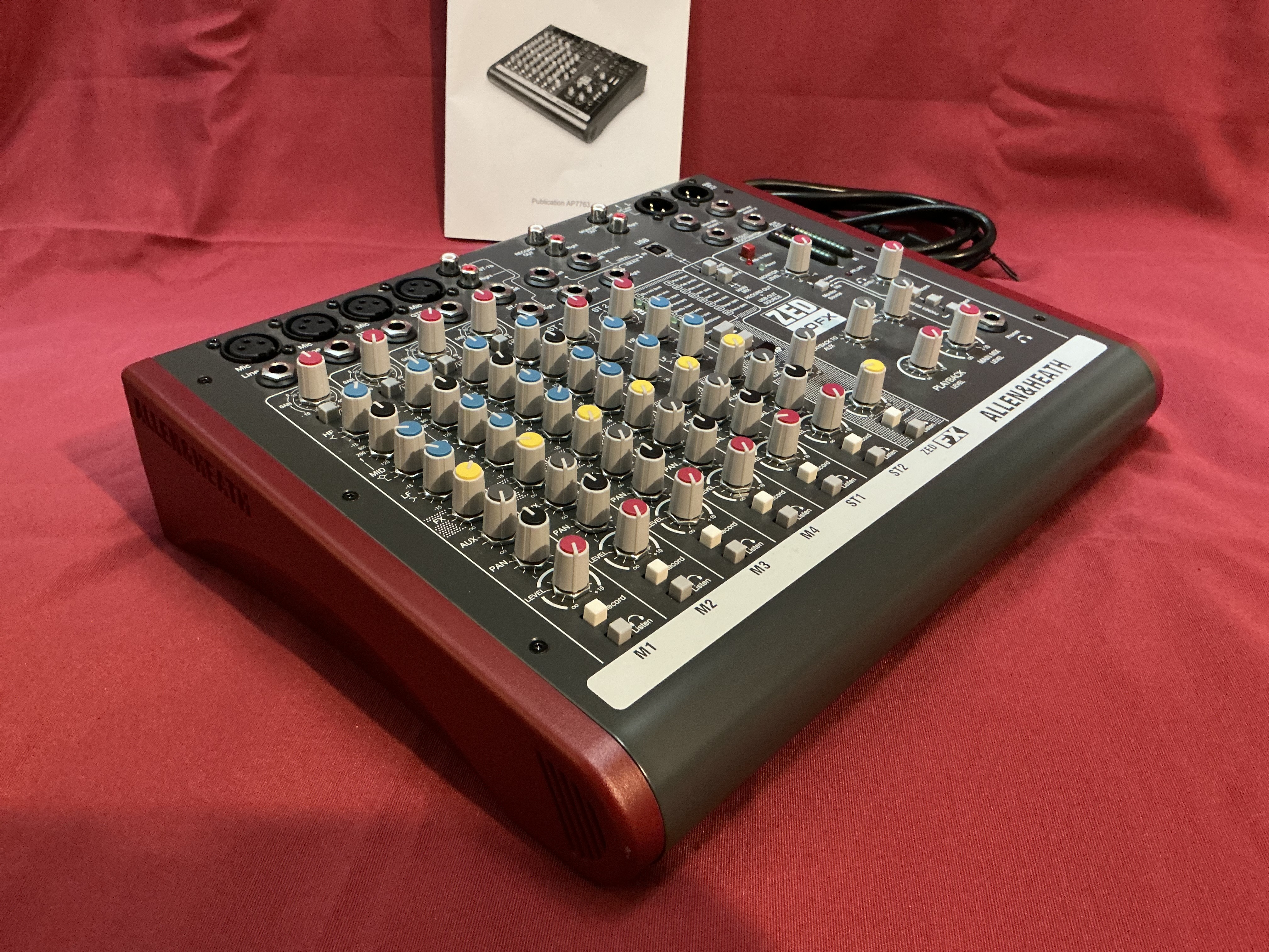 Allen & Heath ZED-10FX (34684)