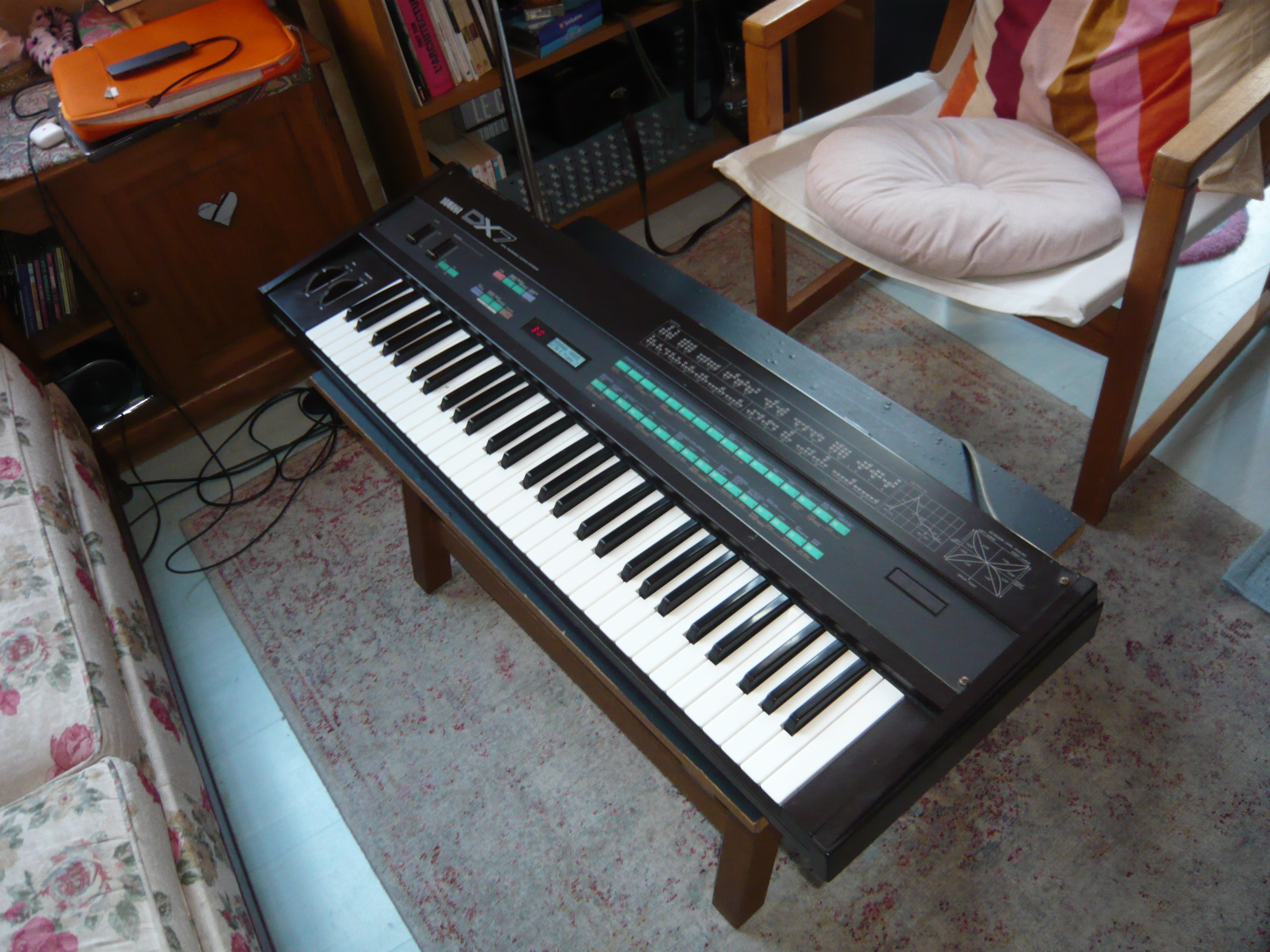 Yamaha DX7 (87298)