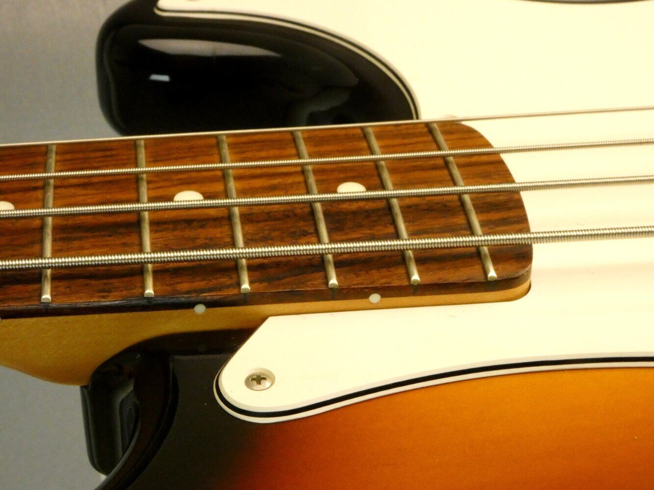 fender-precision-bass-5465156