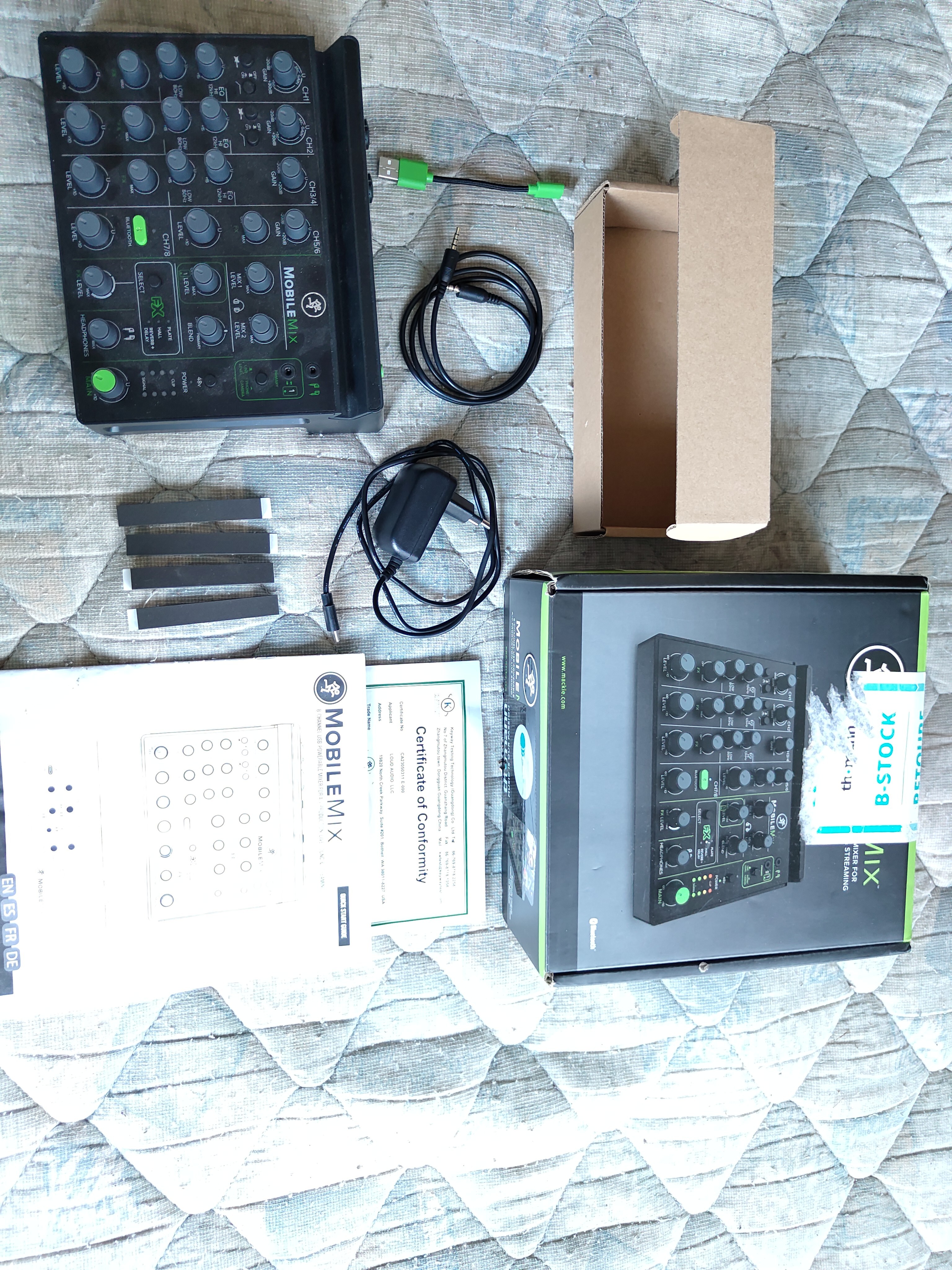 MobileMix Mackie