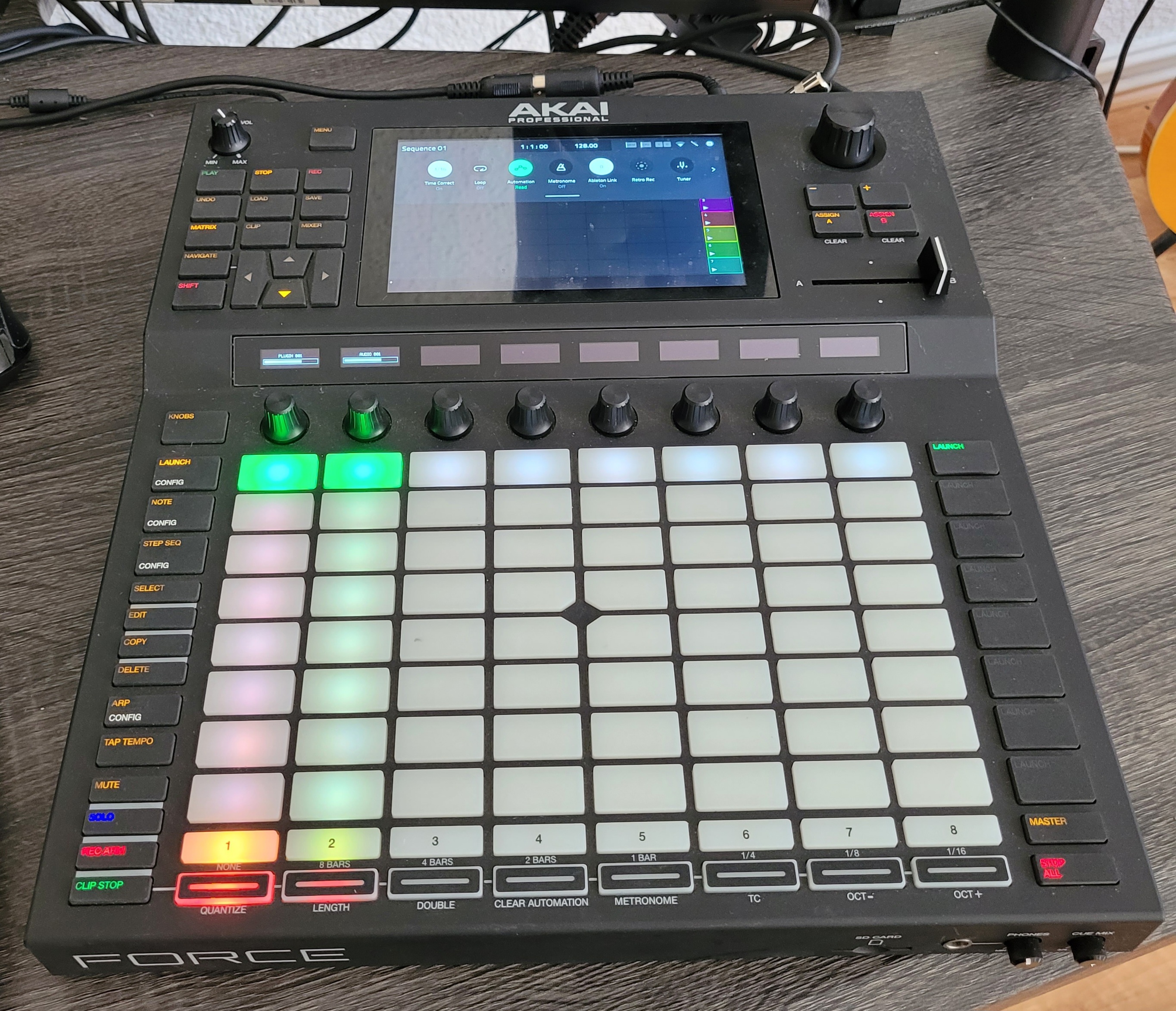 Vends Akai Force + SSD 500g