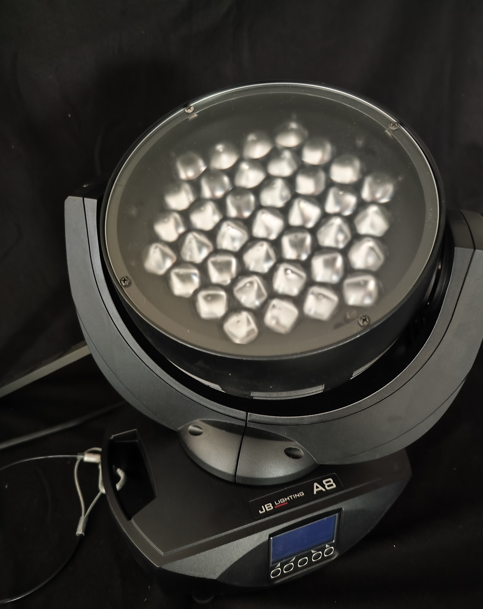 JB LIGHTING  A8