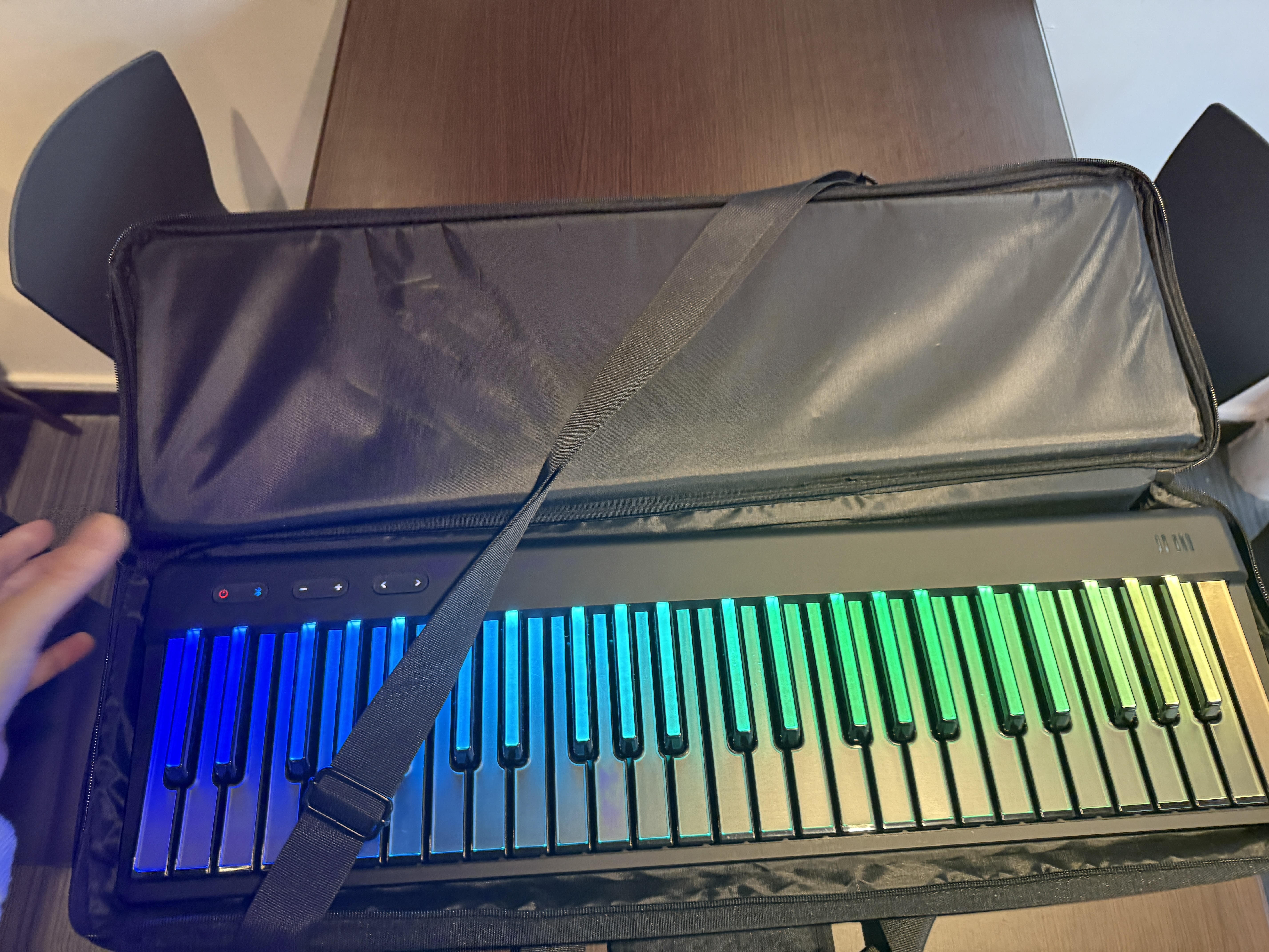Roli Piano avec sa sacoche.