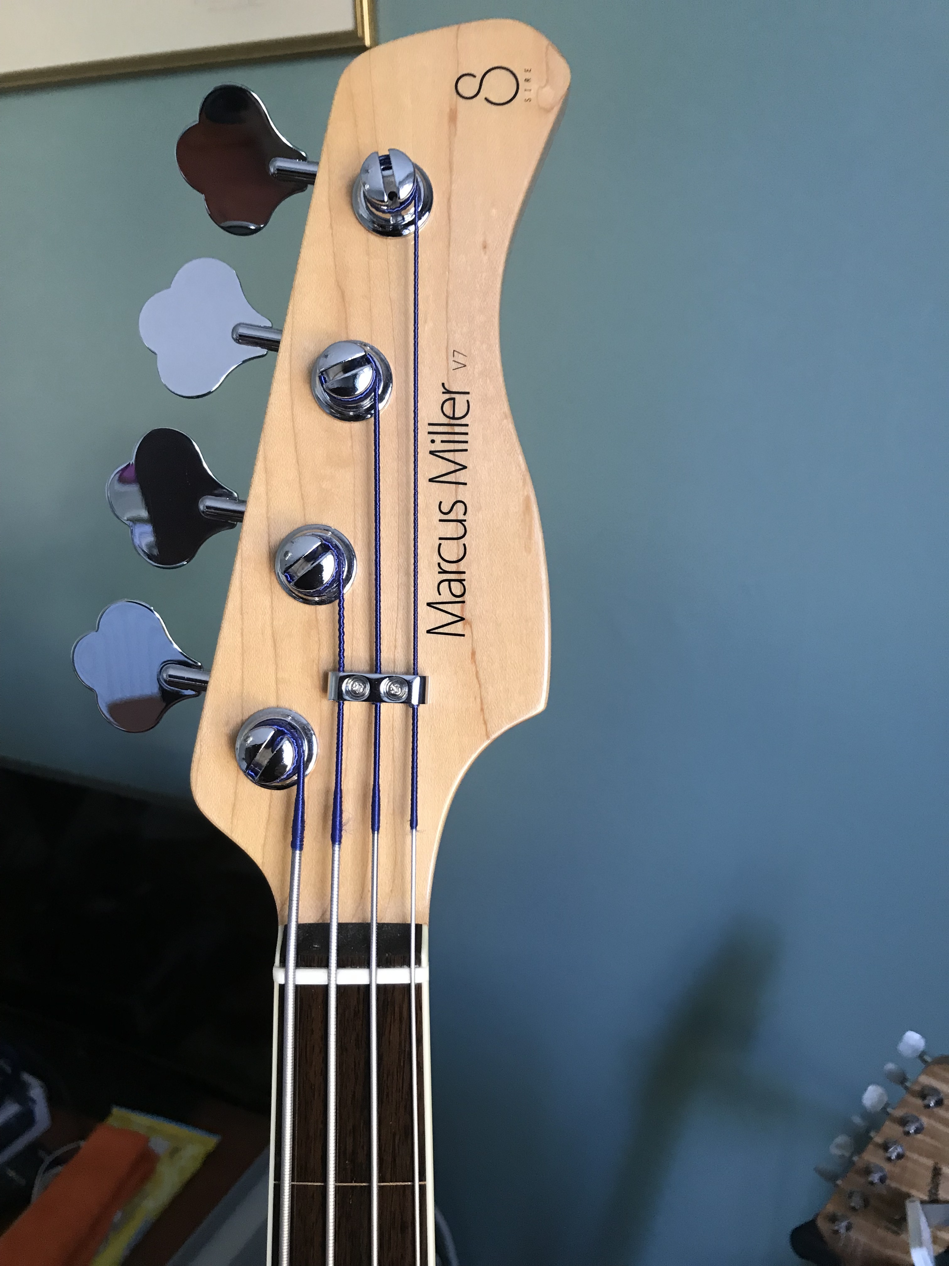 Sire Marcus Miller Alder V7 4ST Fretless (31548)