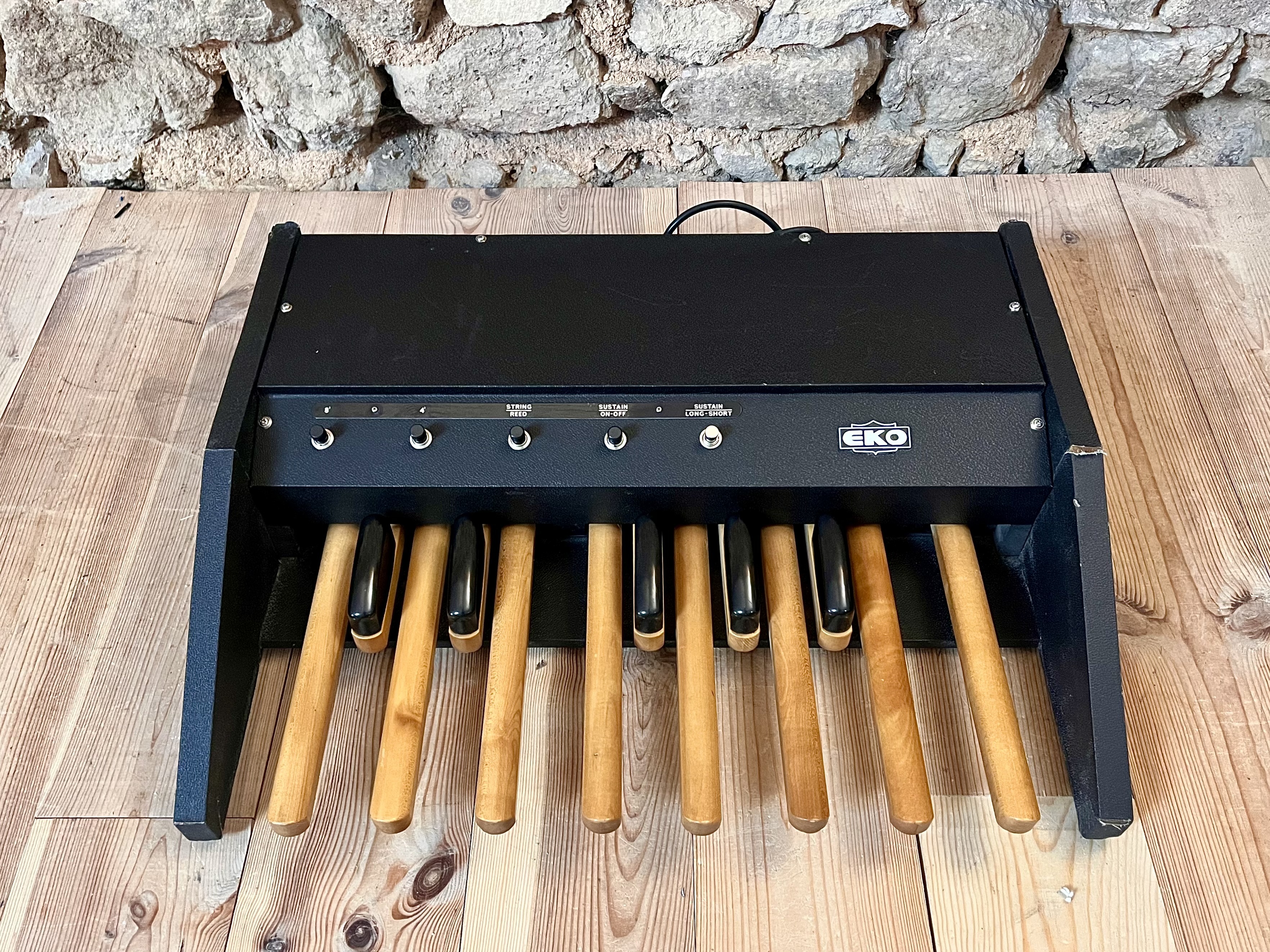 EKO Bass Pedal première version 100% transistor