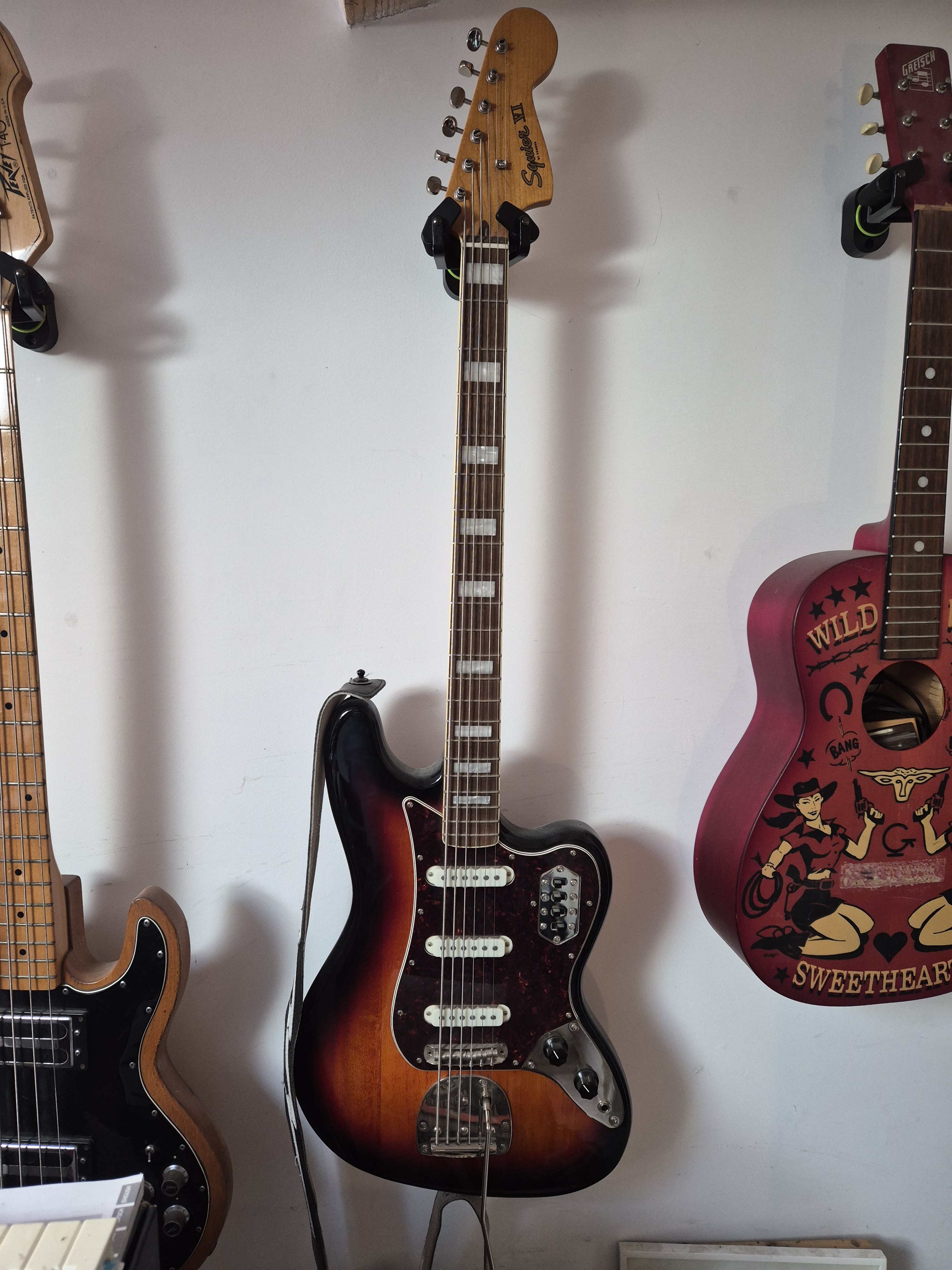 Squier Classic Vibe Bass VI (71601)