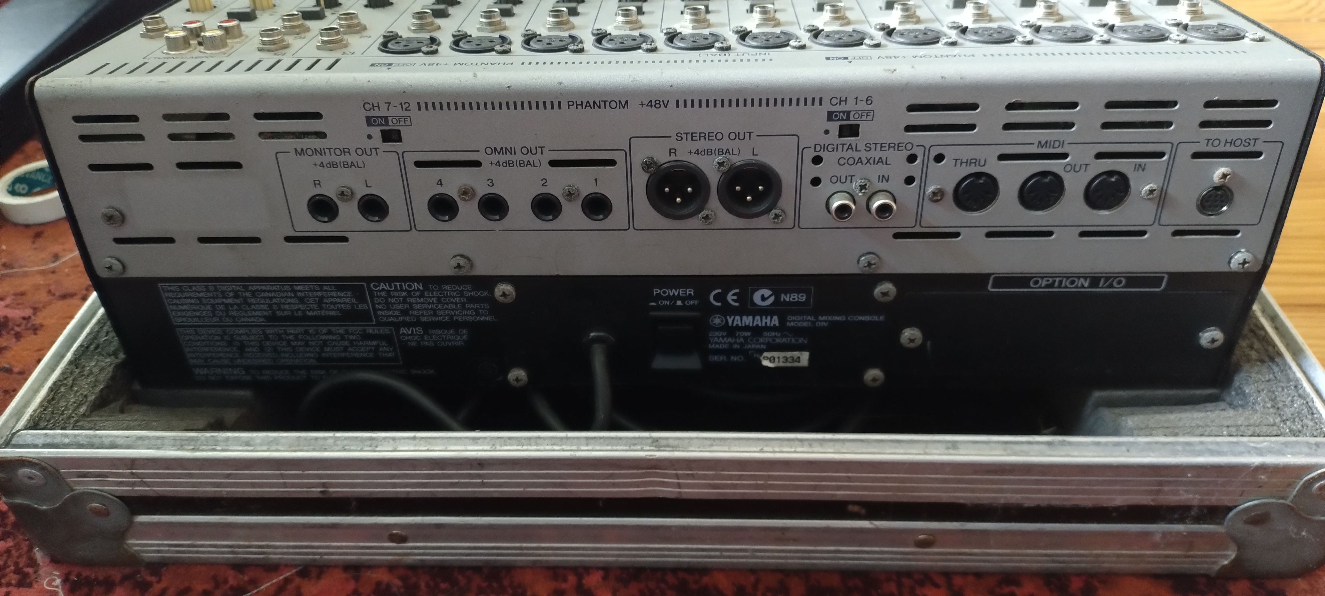 Yamaha 01V