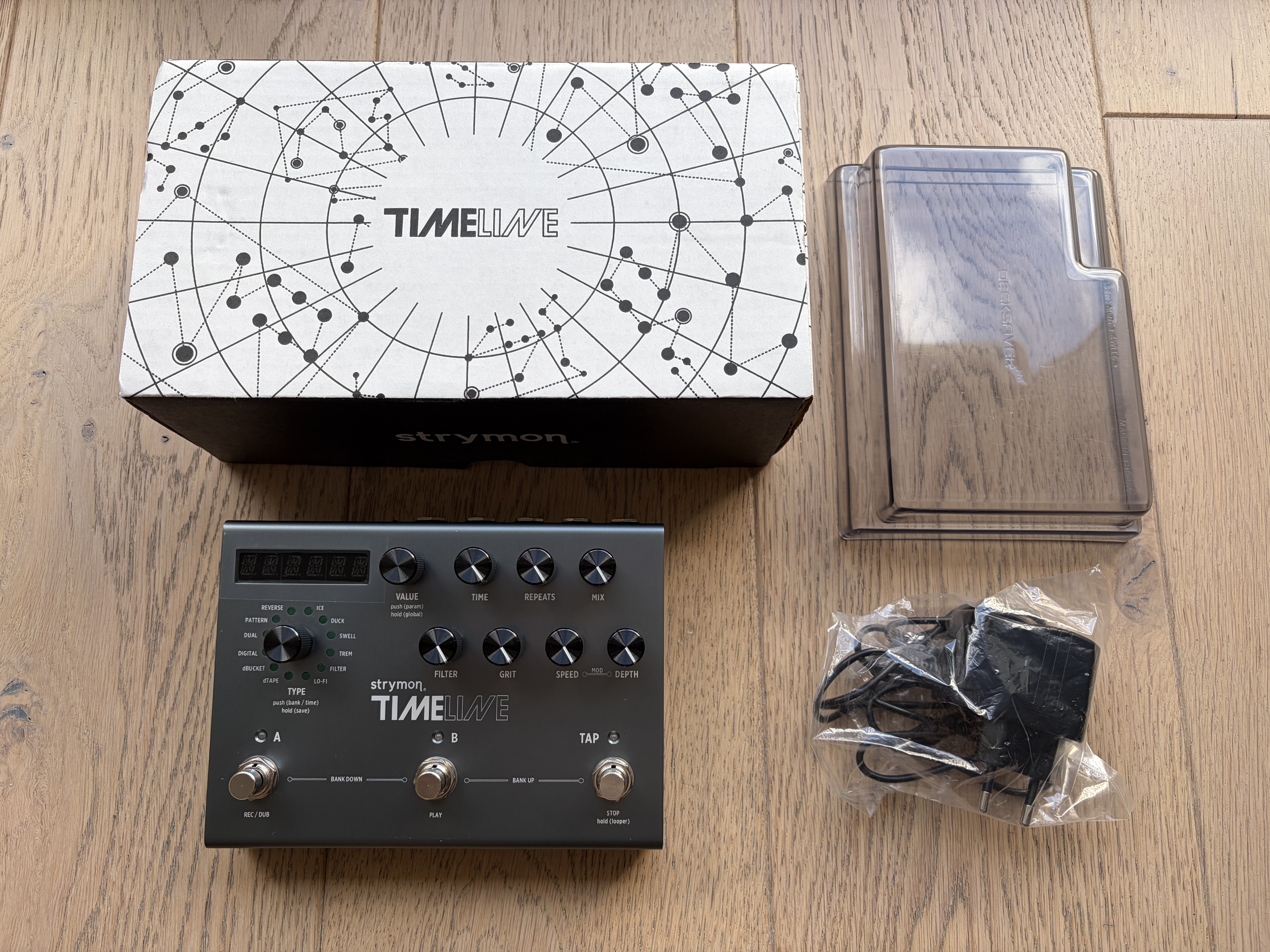 Strymon TimeLine (Excellent État) + protection Decksaver