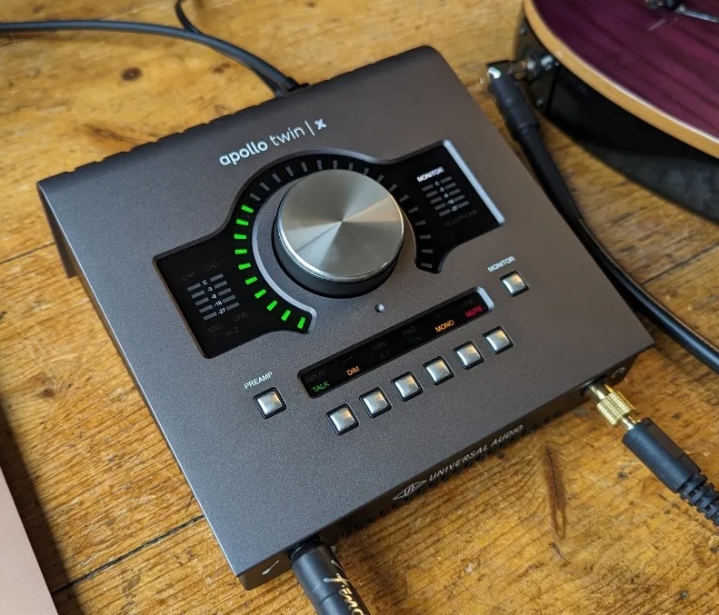 Apollo Twin X thunderbolt + plugins Uad