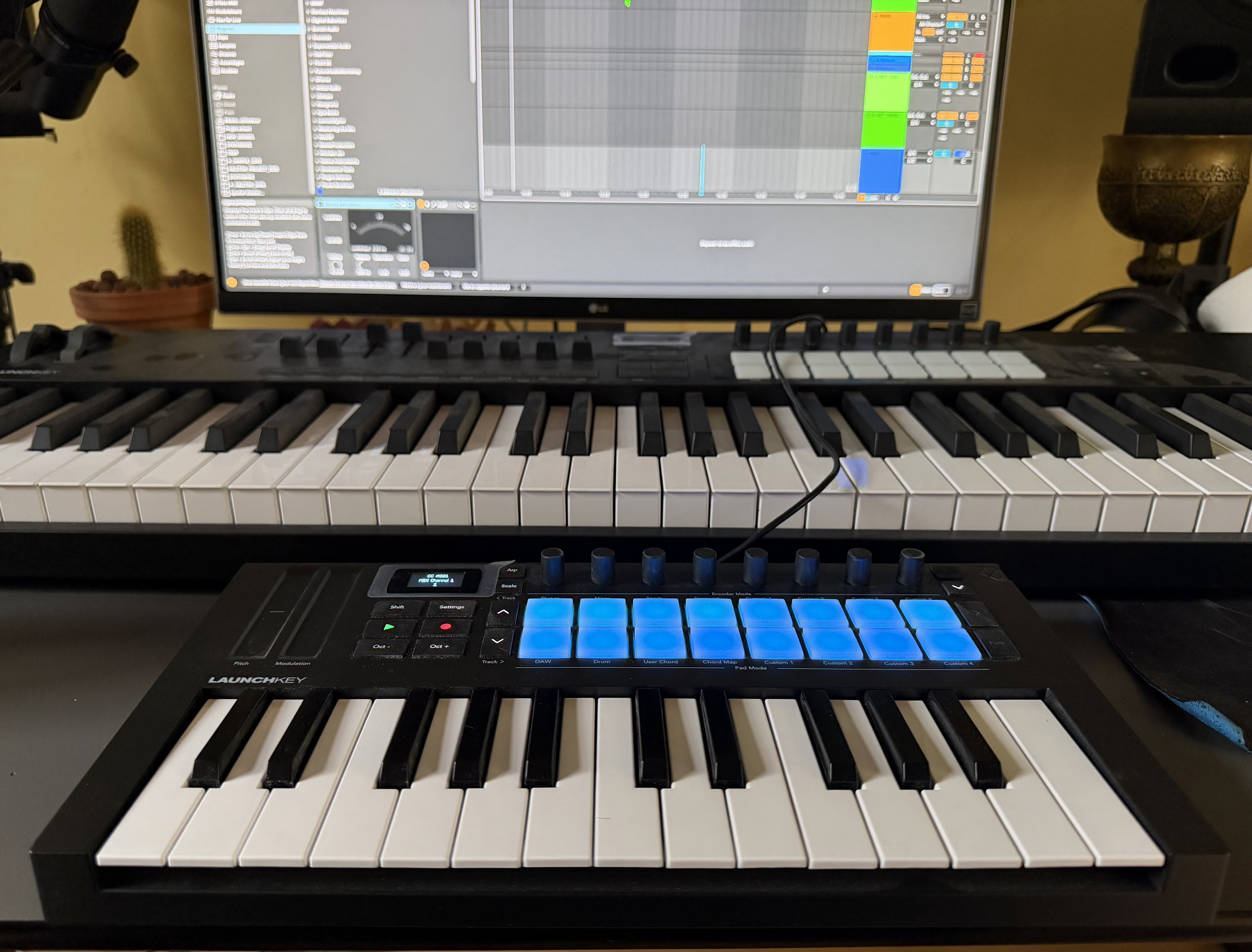 Novation Launchkey Mini MK4 – Clavier maître MIDI USB 25 touches
