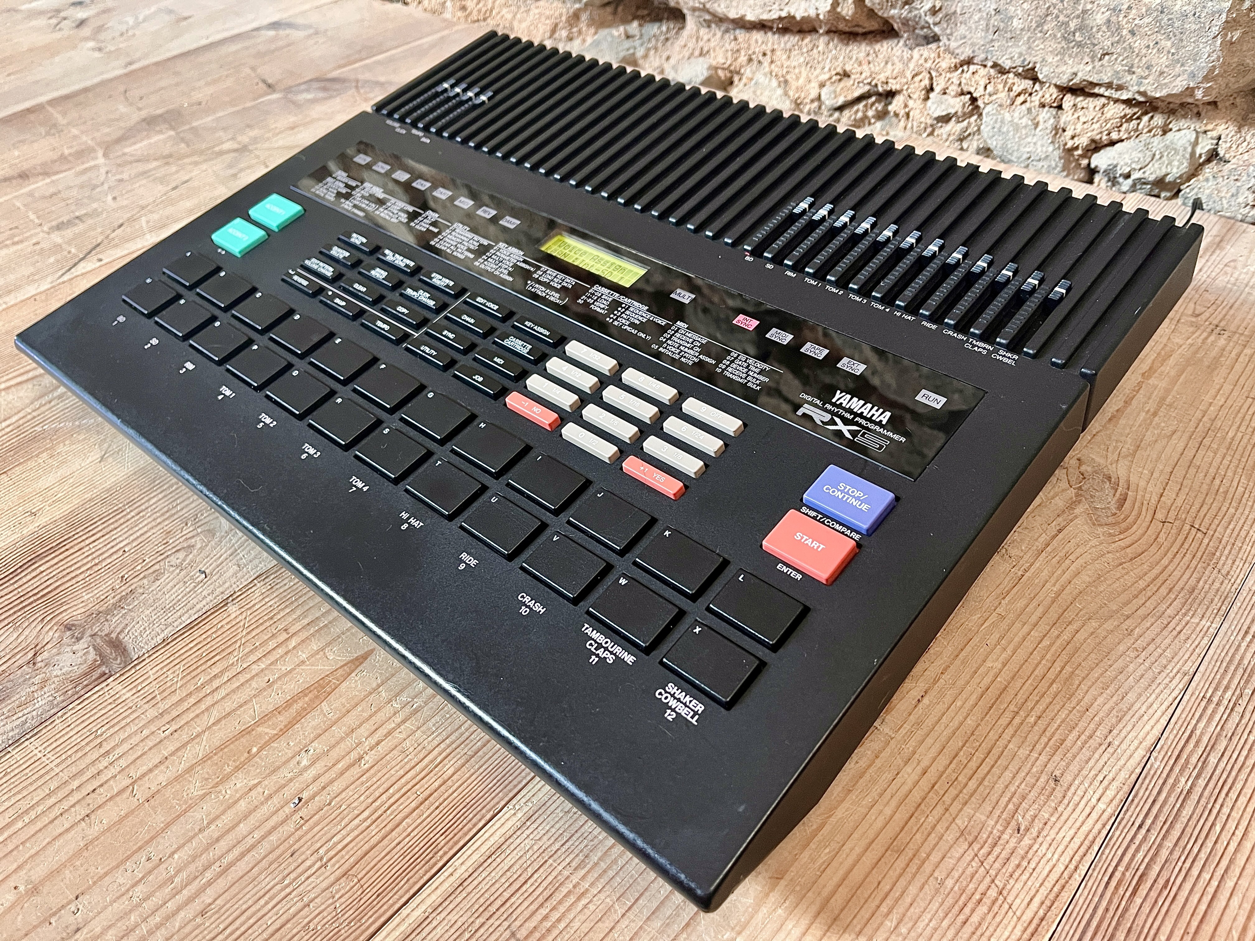 Yamaha RX5 (69369)