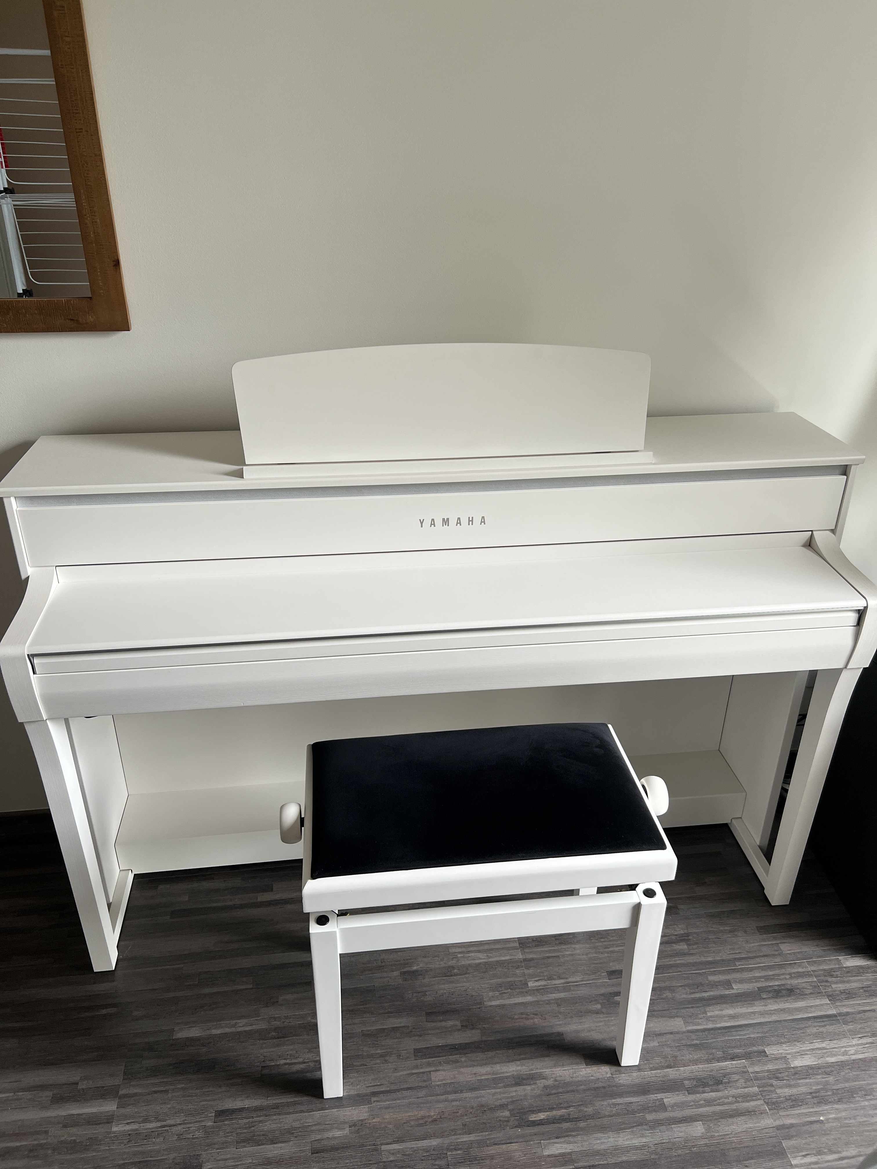 vends clavinova CLP-775 yamaha, blanc mat