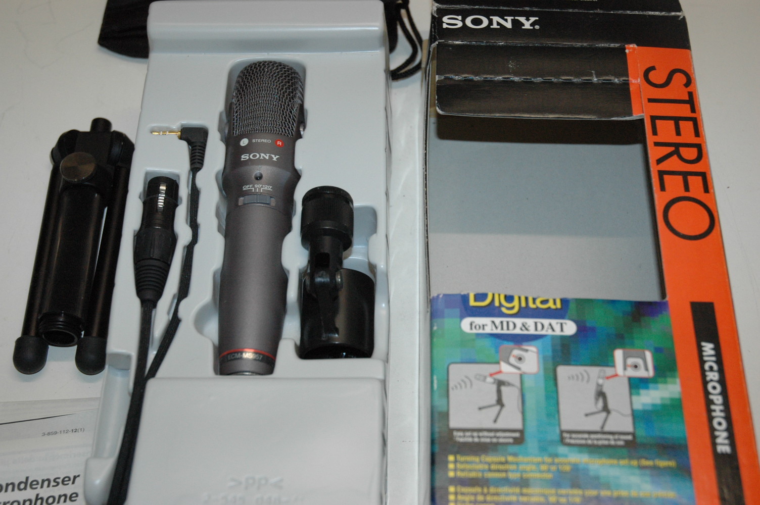 Vends Micro stéréo SONY ECM-MS957