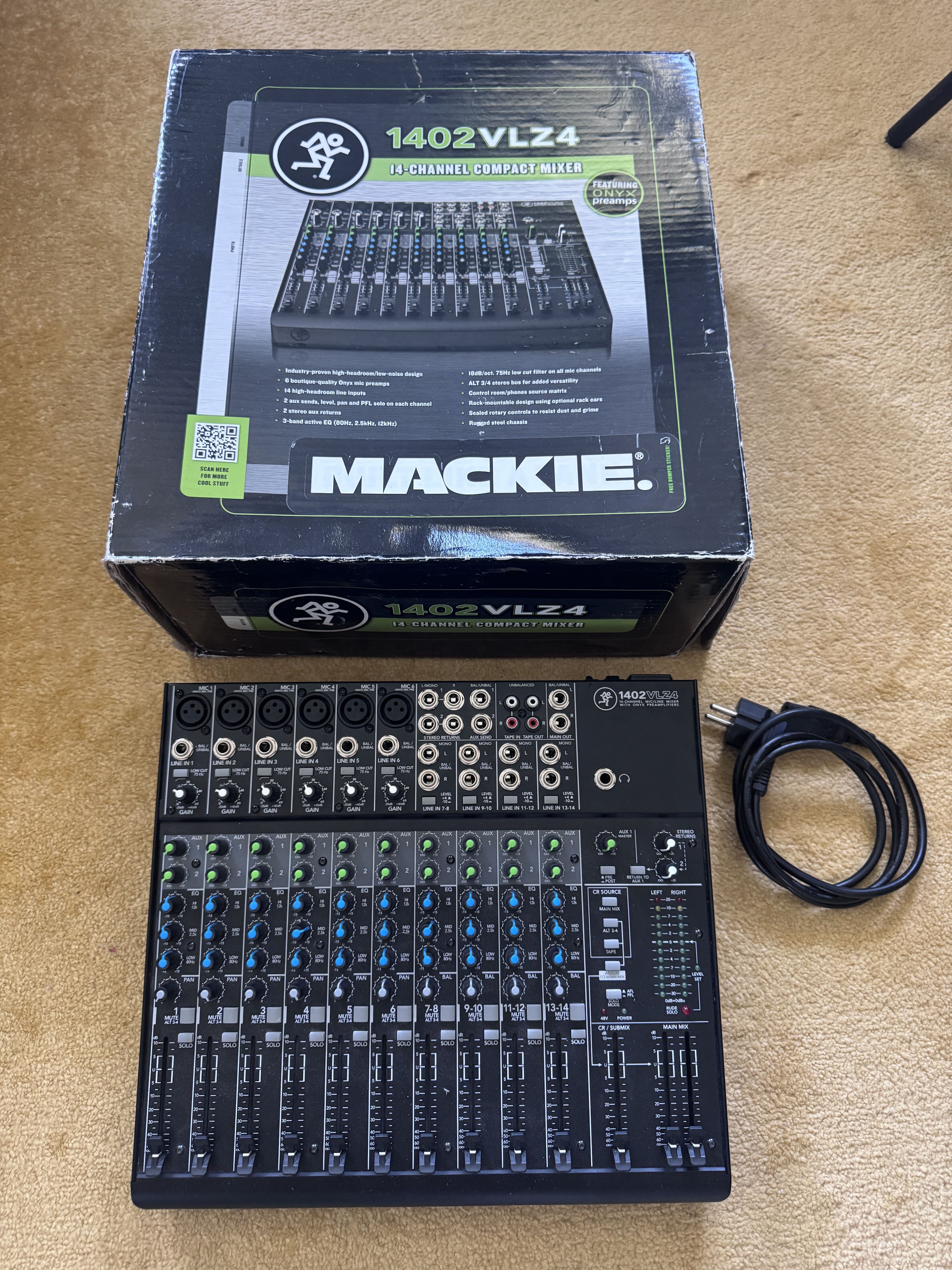 Table de mixage 14 pistes MACKIE 1402 VLZ4