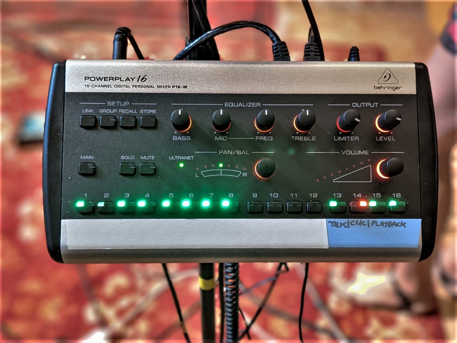 studio-la-boite-a-meuh-behringer-powerplay-p16-m-38
