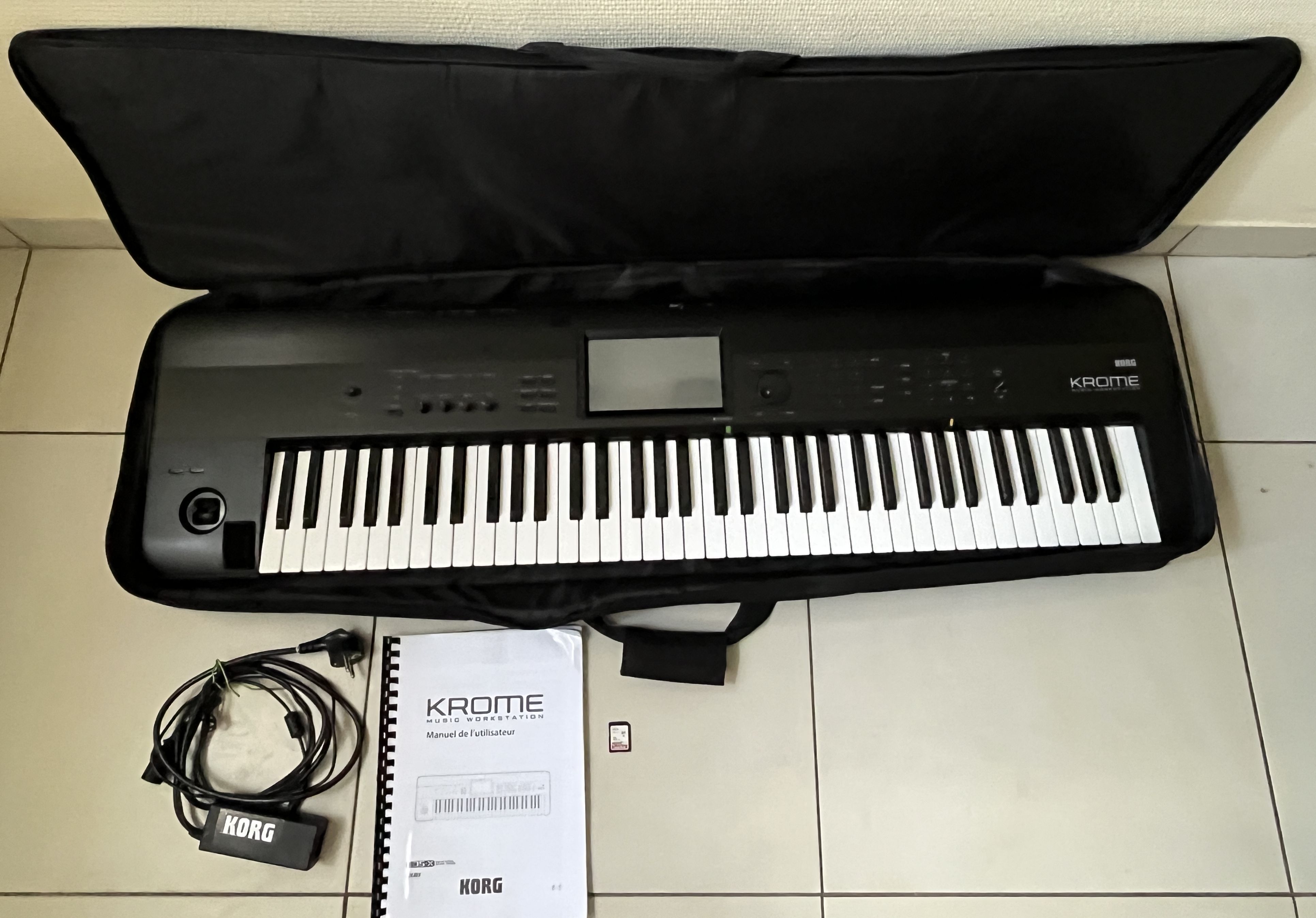 Vends Korg Krome 73