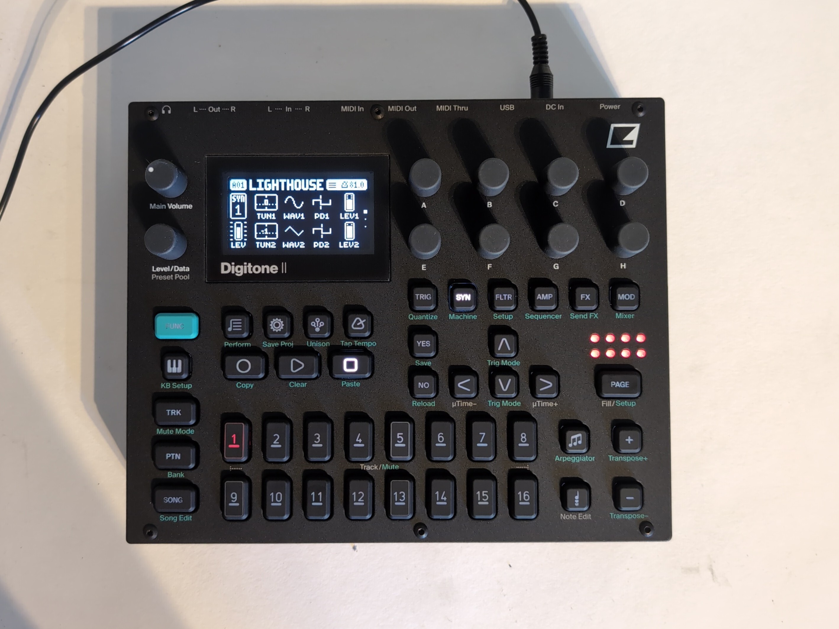 Vends Elektron Digitone 2