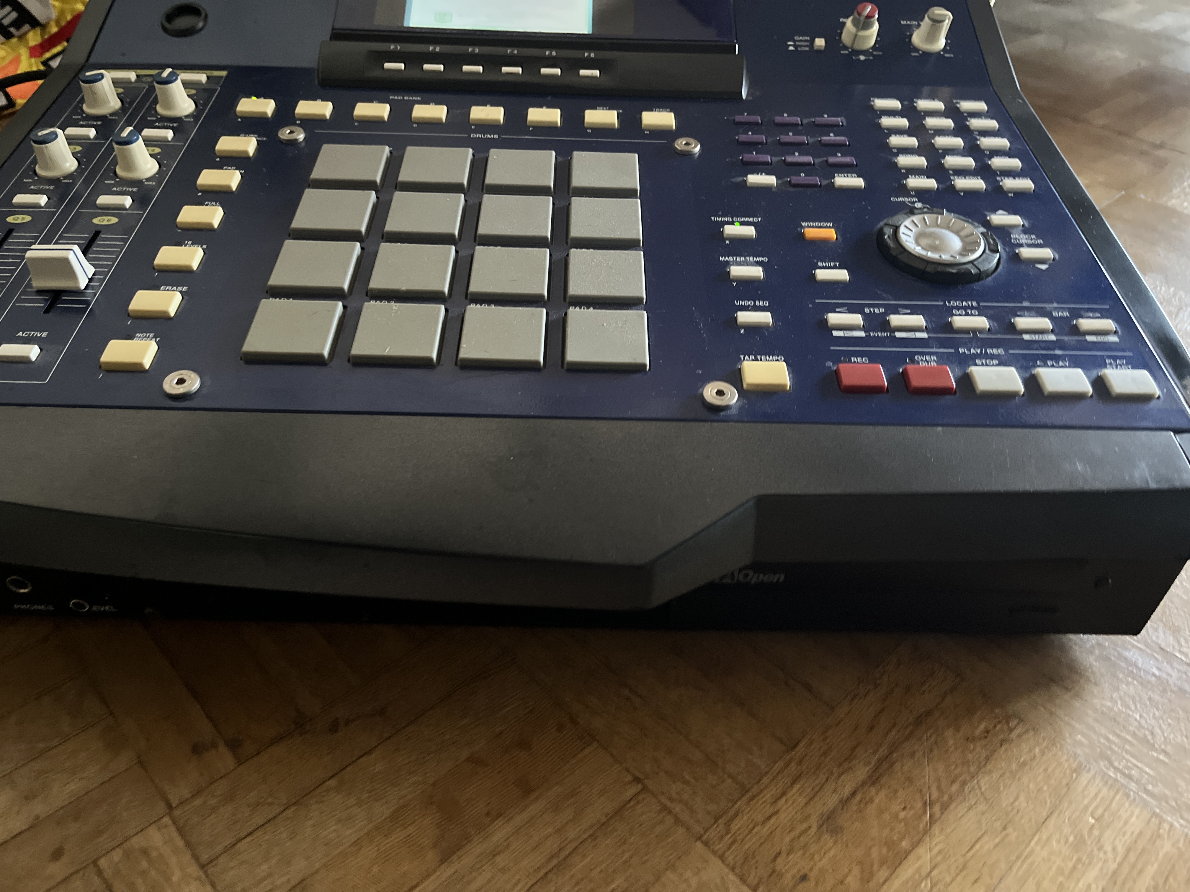 Akai Professional MPC4000 (48644)