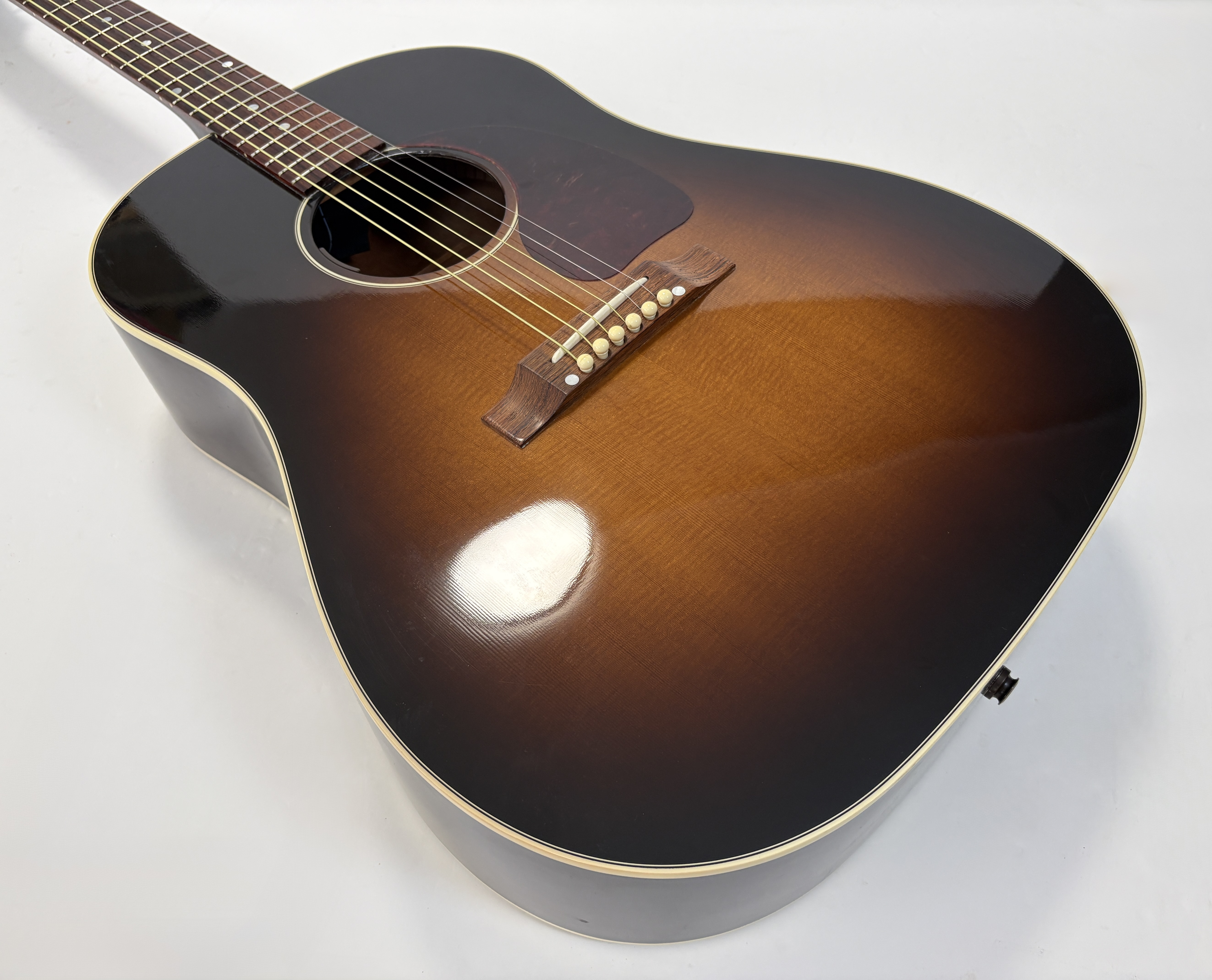 Gibson J-45 True Vintage (89590)